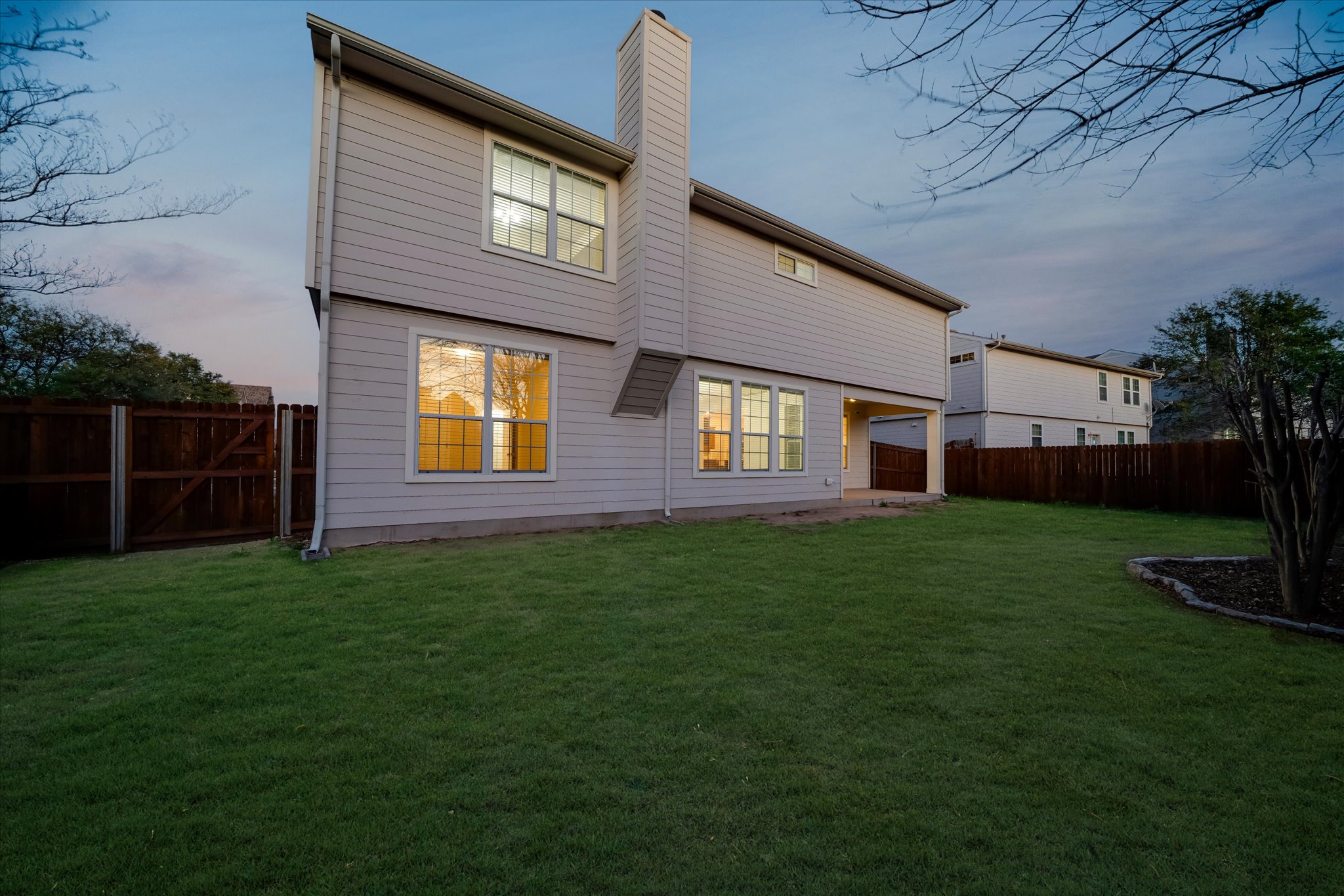 main property photo 39