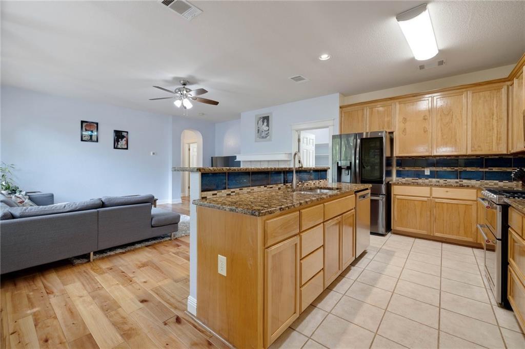 main property photo 7