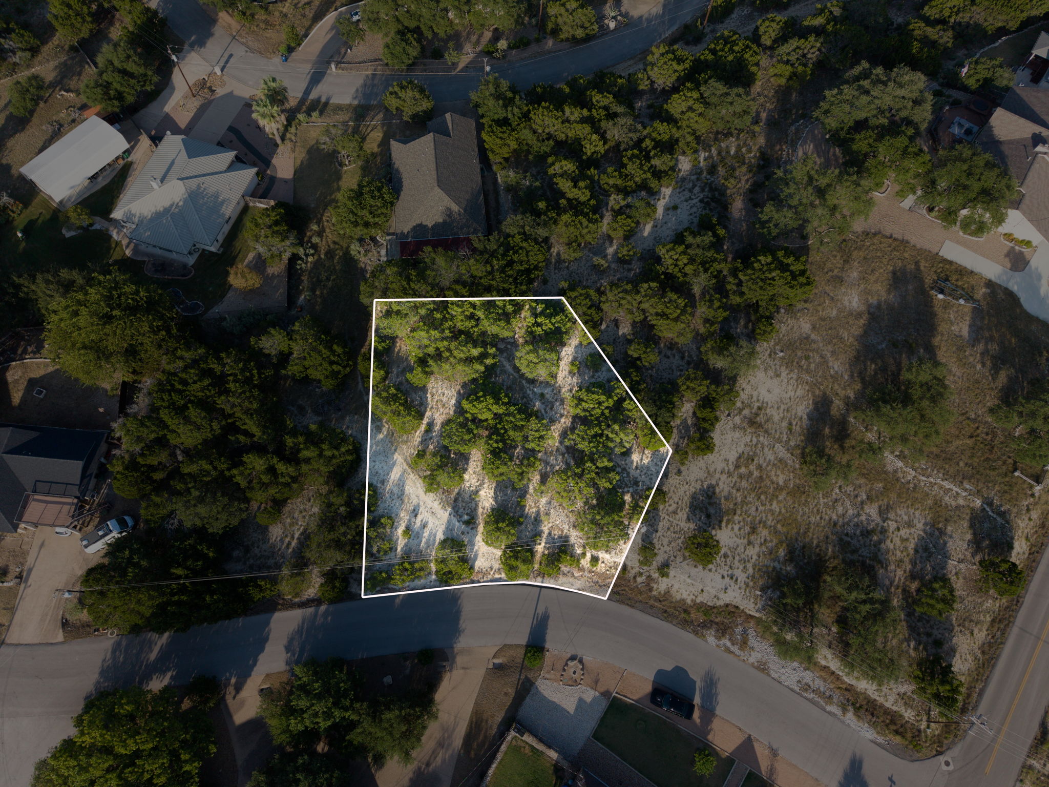 main property photo 7