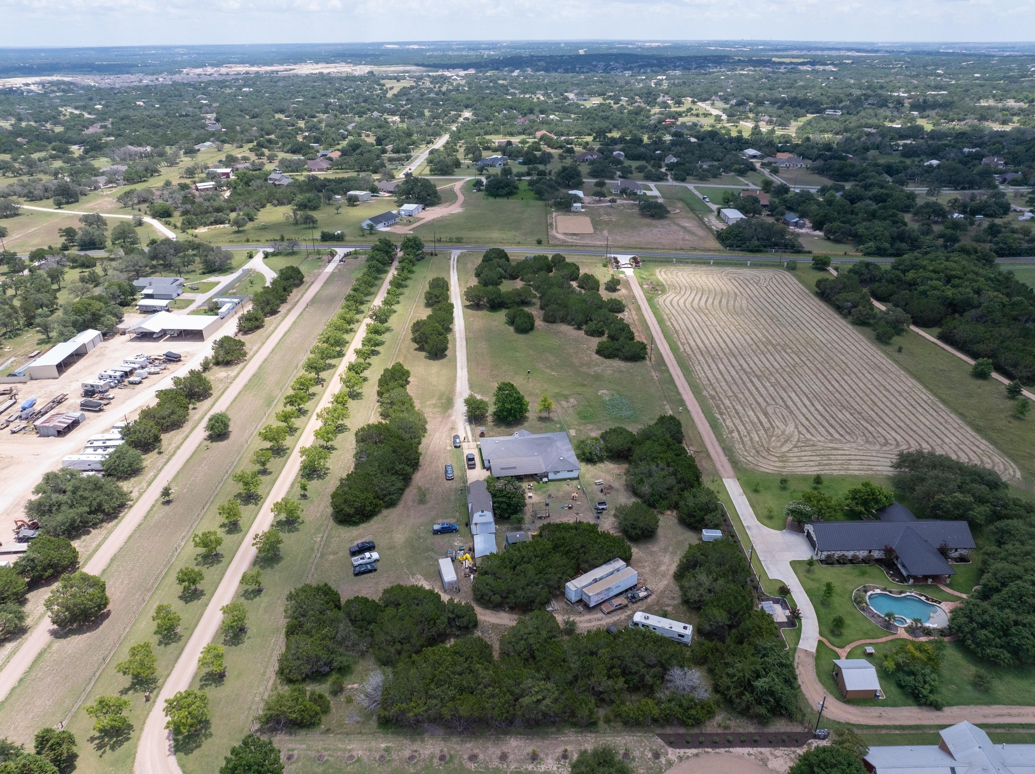 main property photo 27