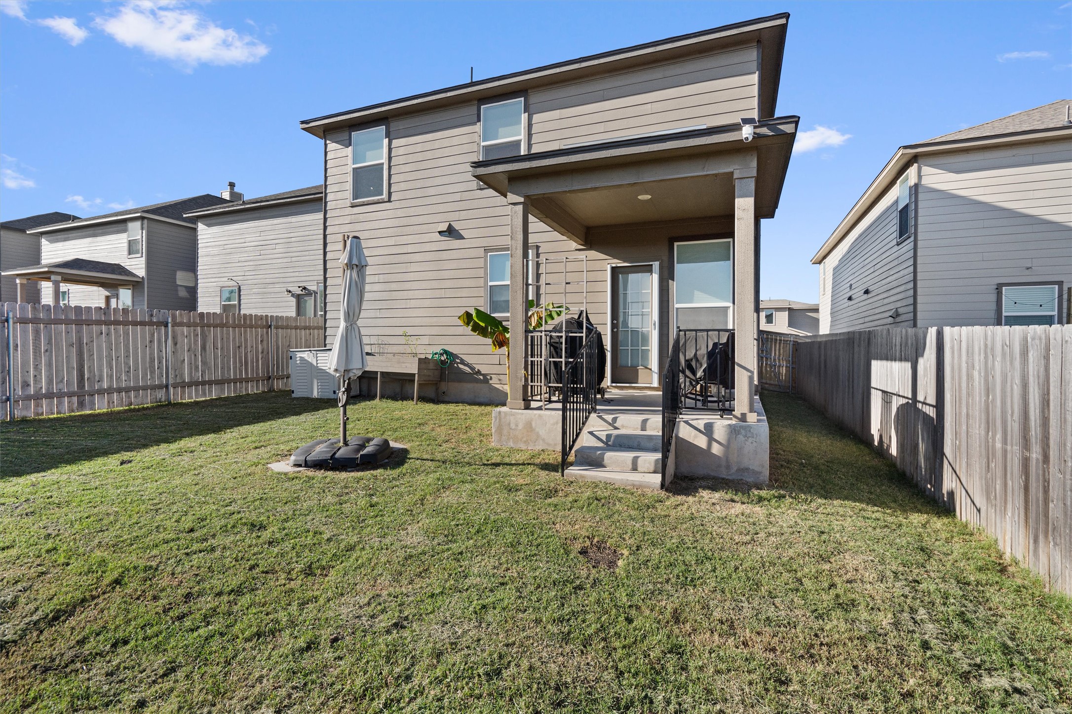 main property photo 35