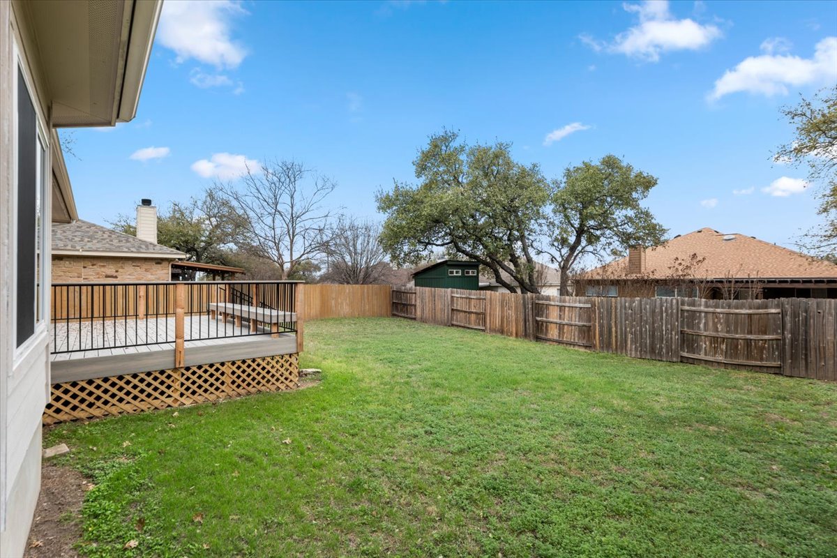 main property photo 15