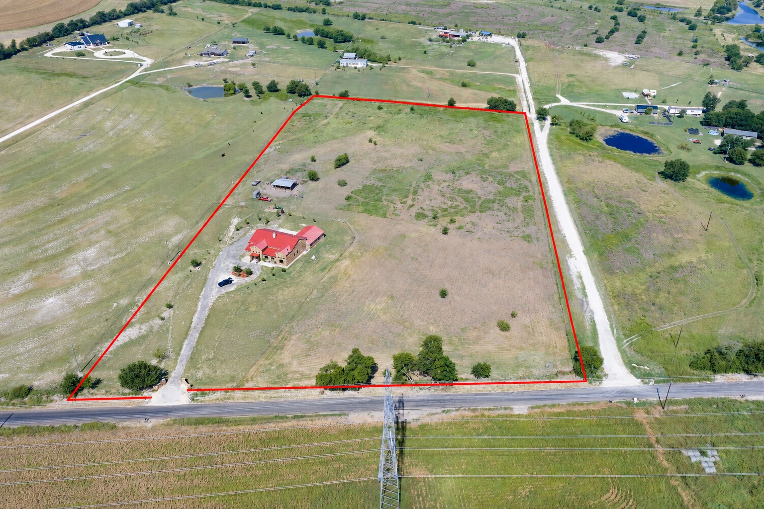 main property photo 36