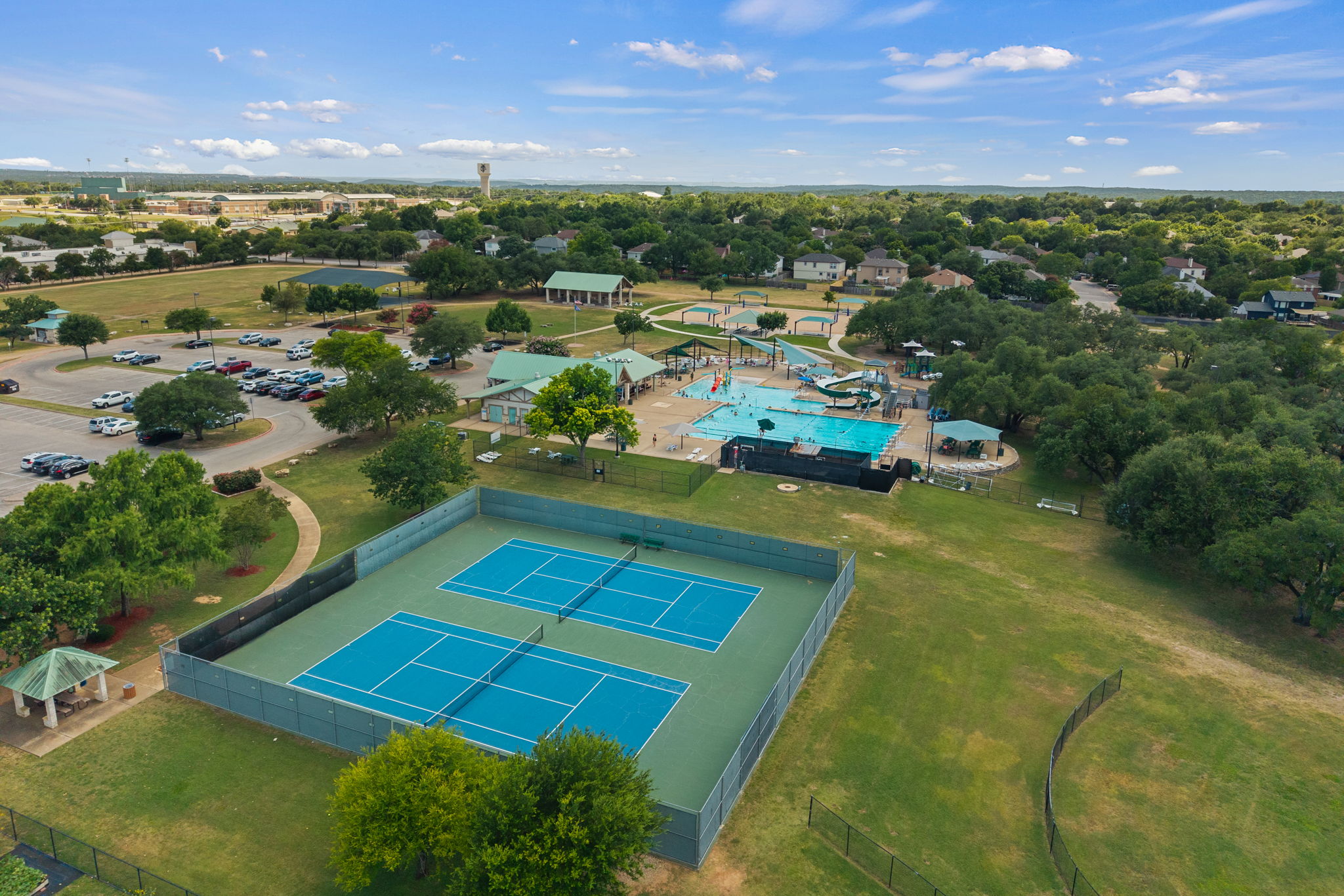main property photo 30