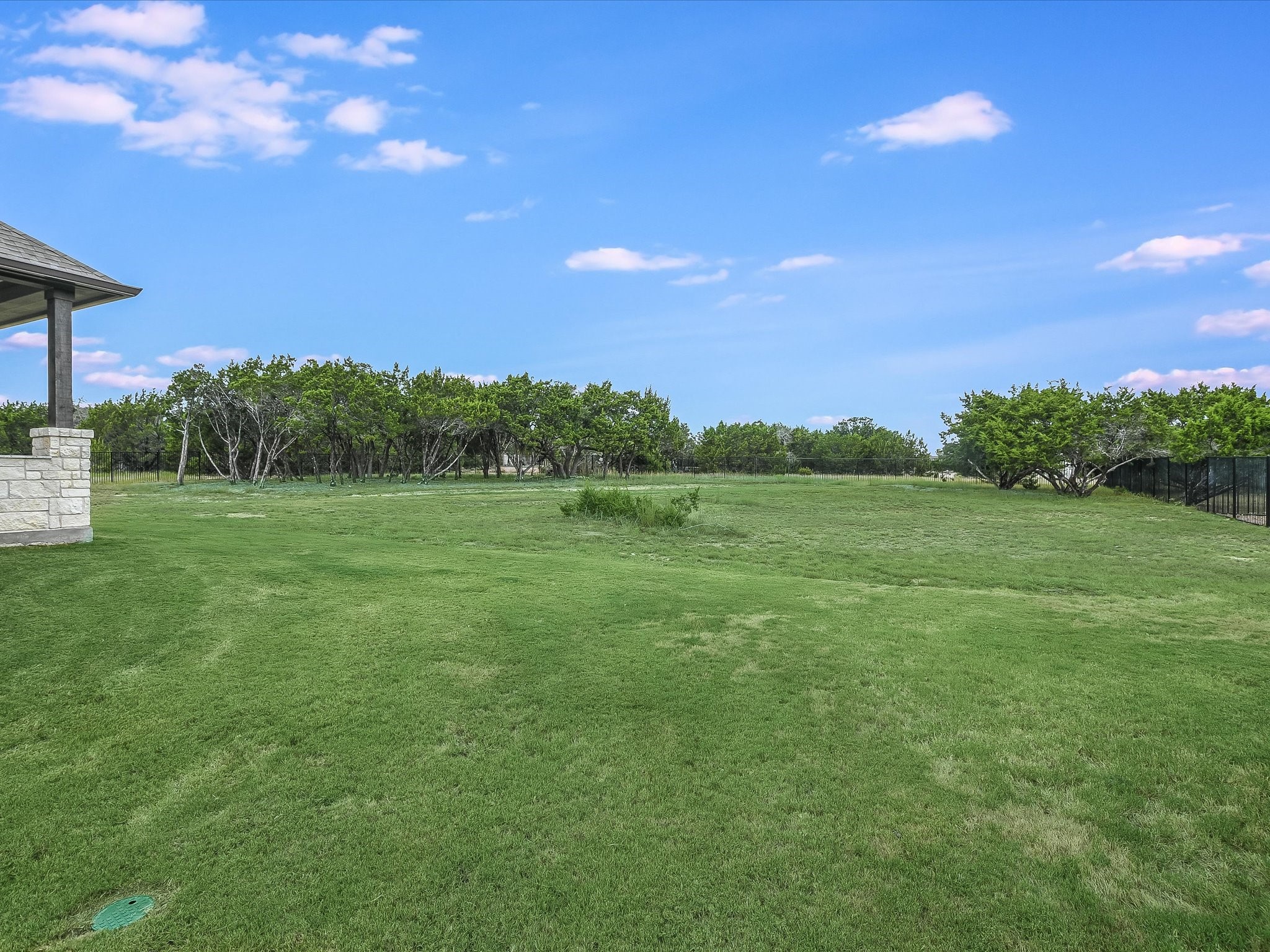 main property photo 27
