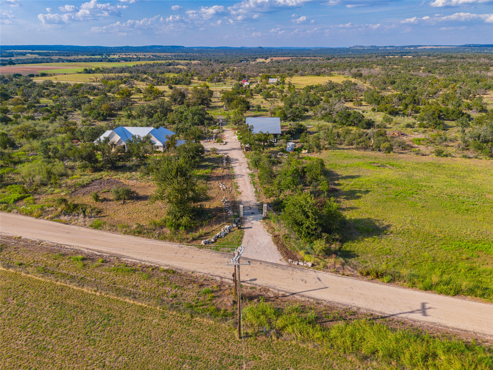 main property photo 37