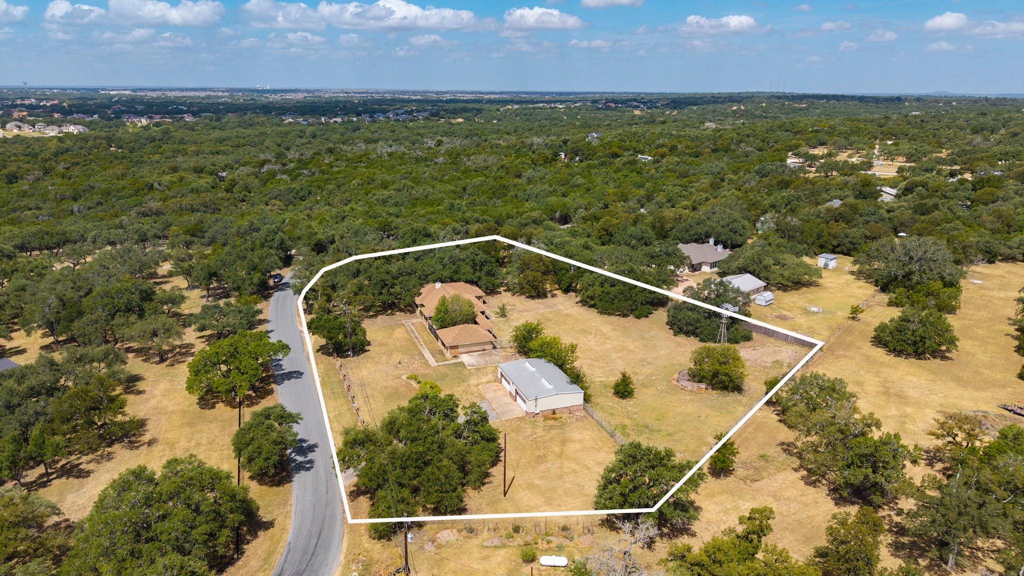 main property photo 34