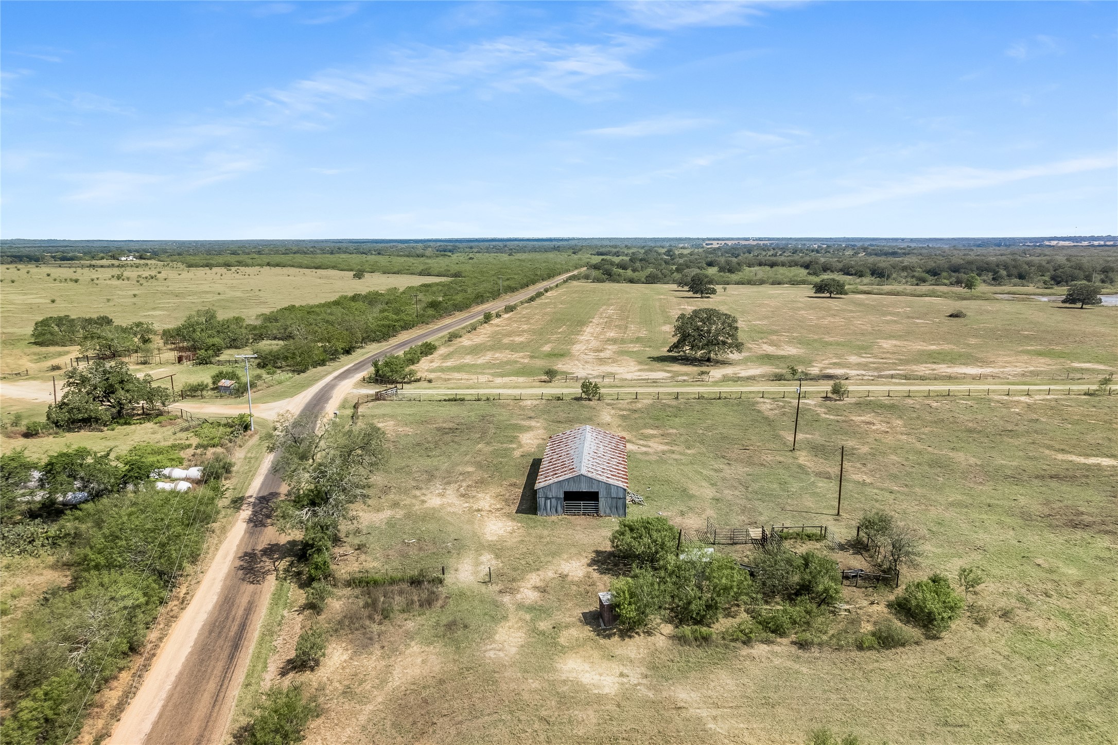 main property photo 34