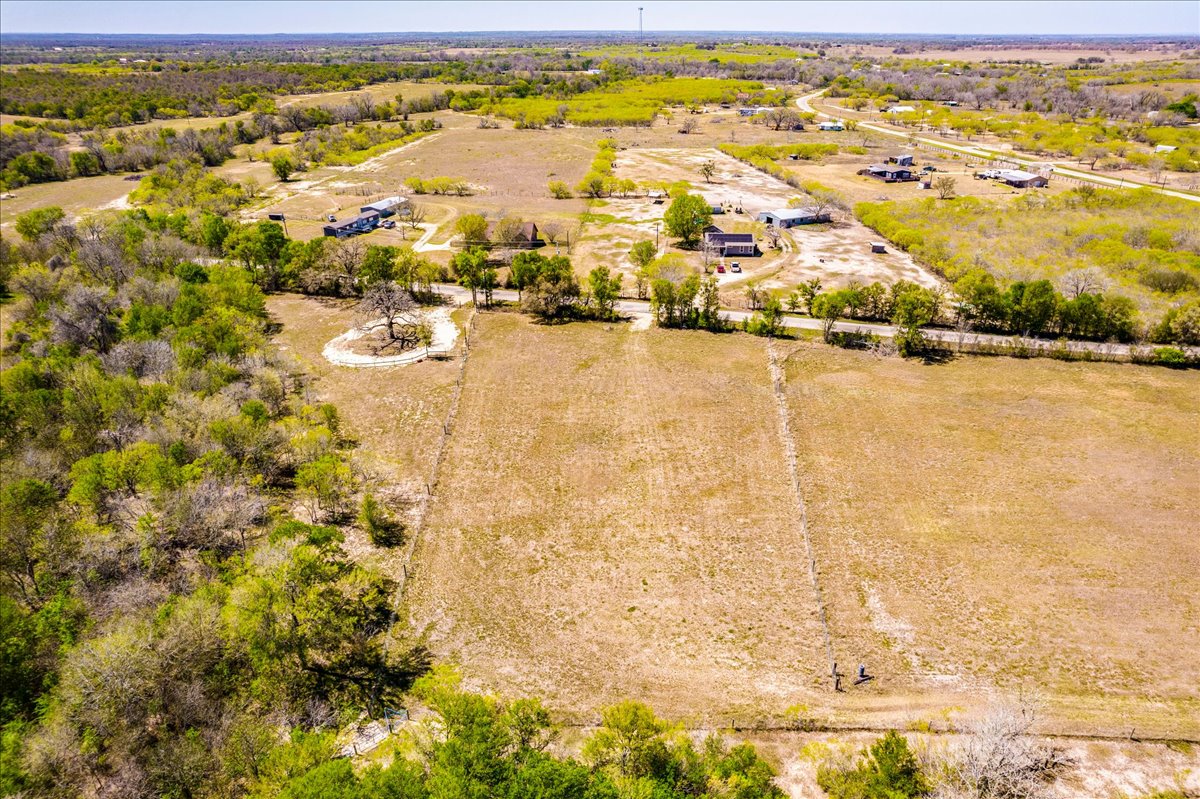 main property photo 11