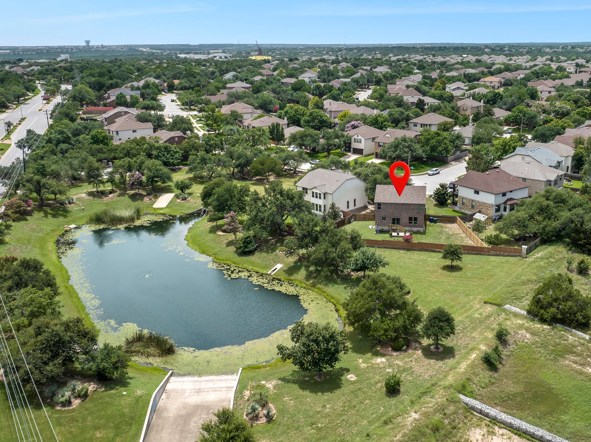 main property photo 13