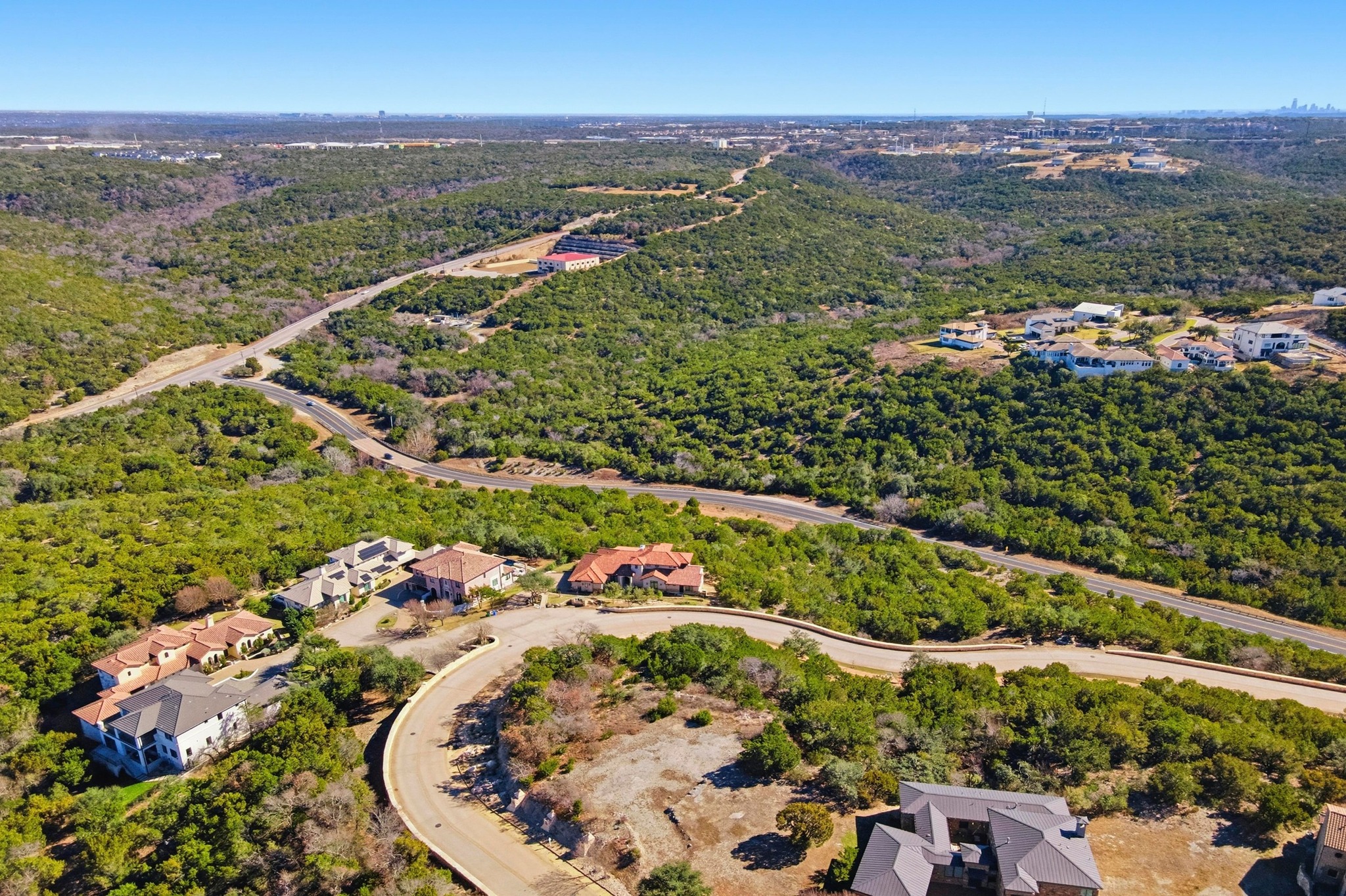 main property photo 20