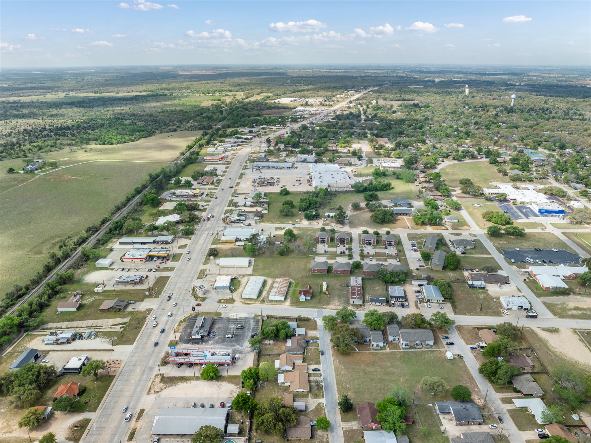 main property photo 31