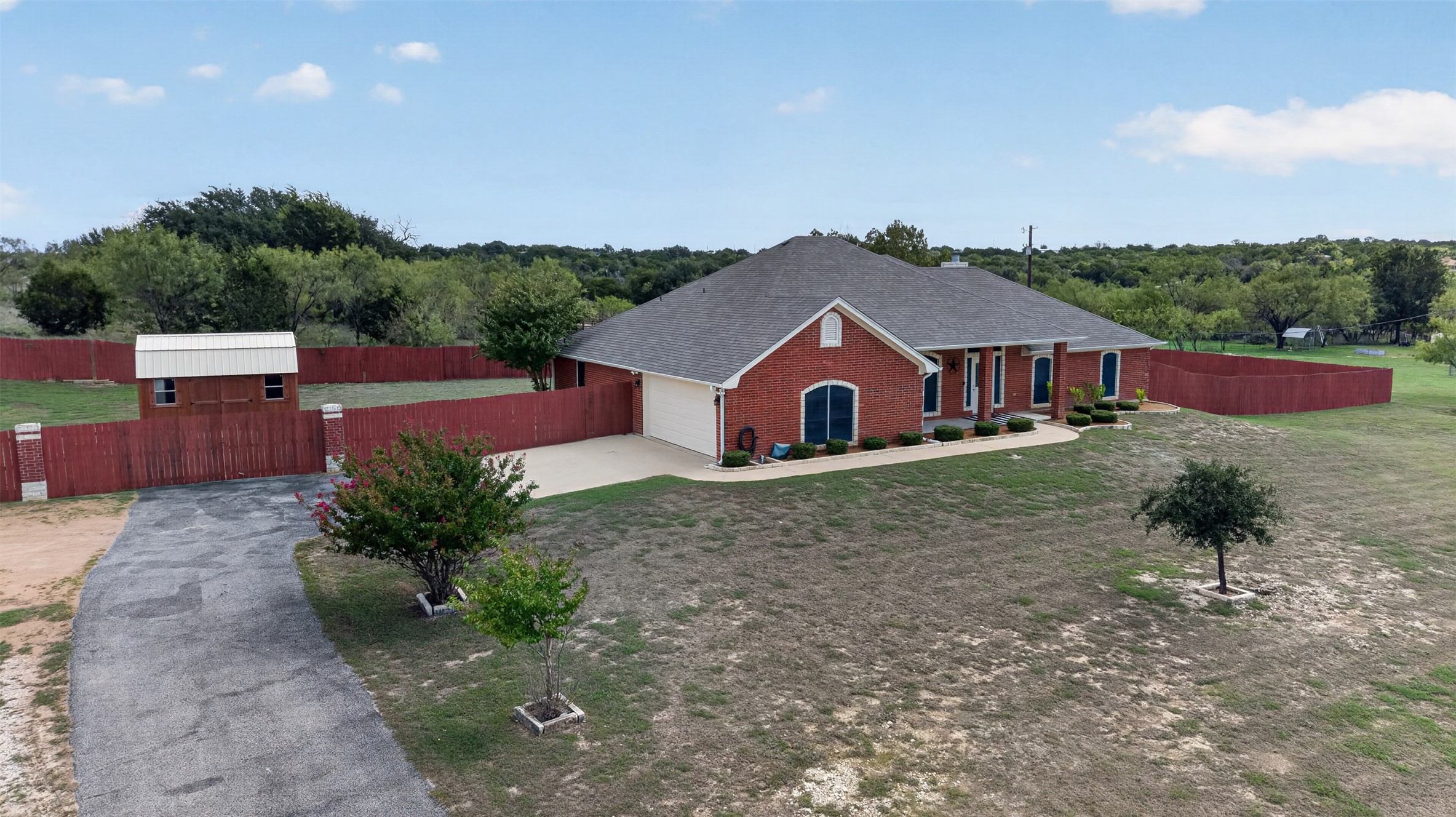 main property photo 36