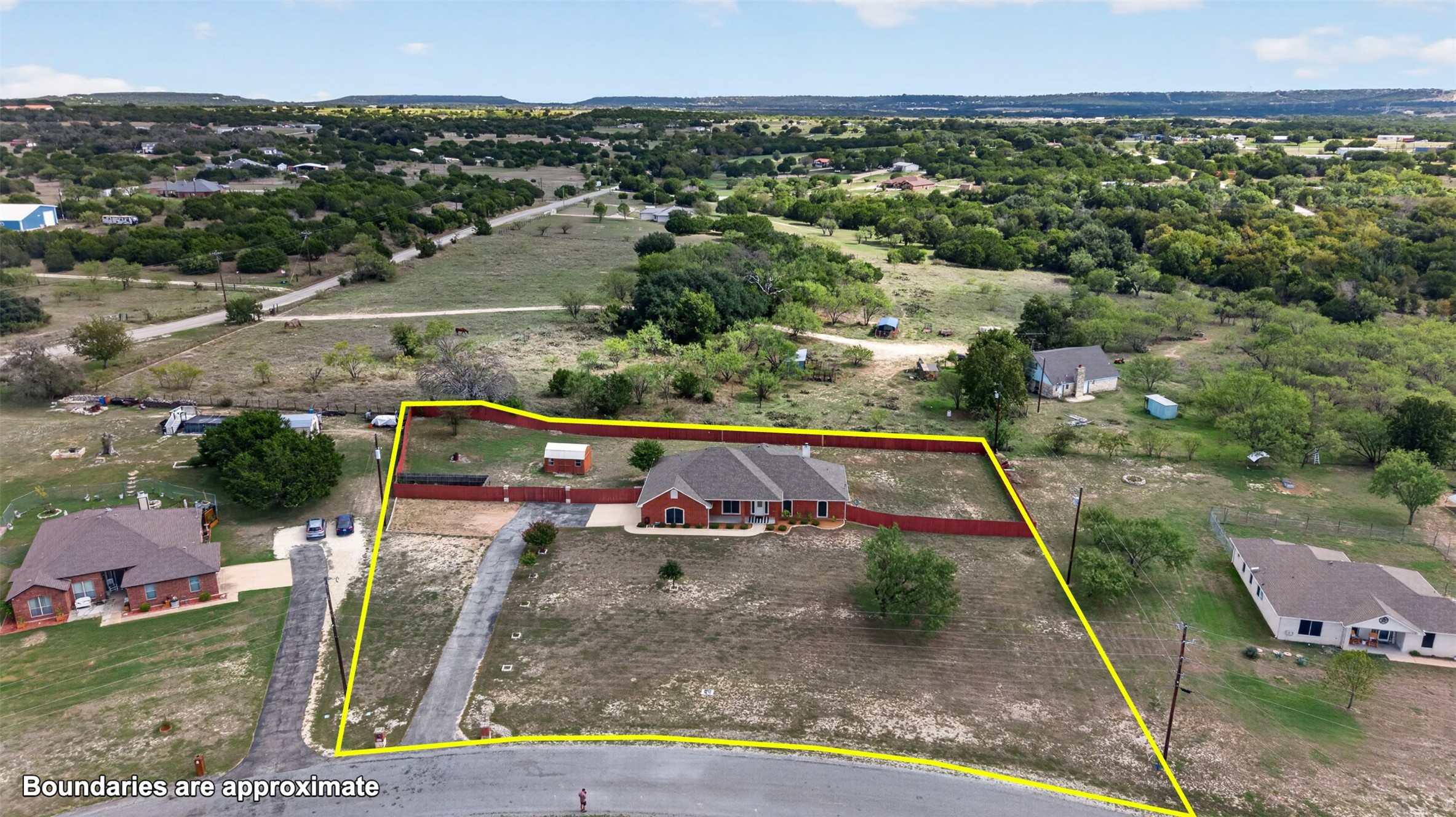 main property photo 37
