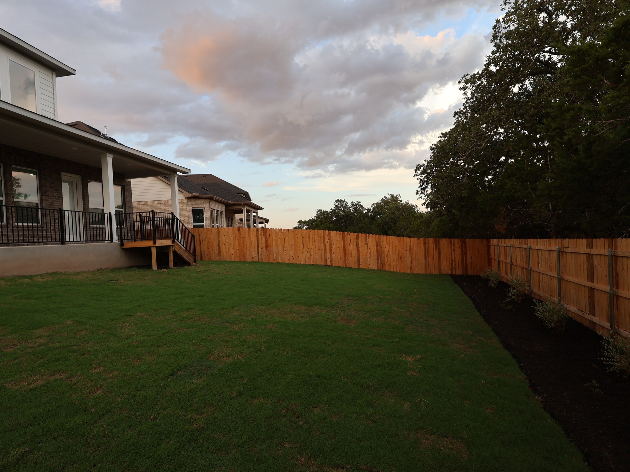 main property photo 22