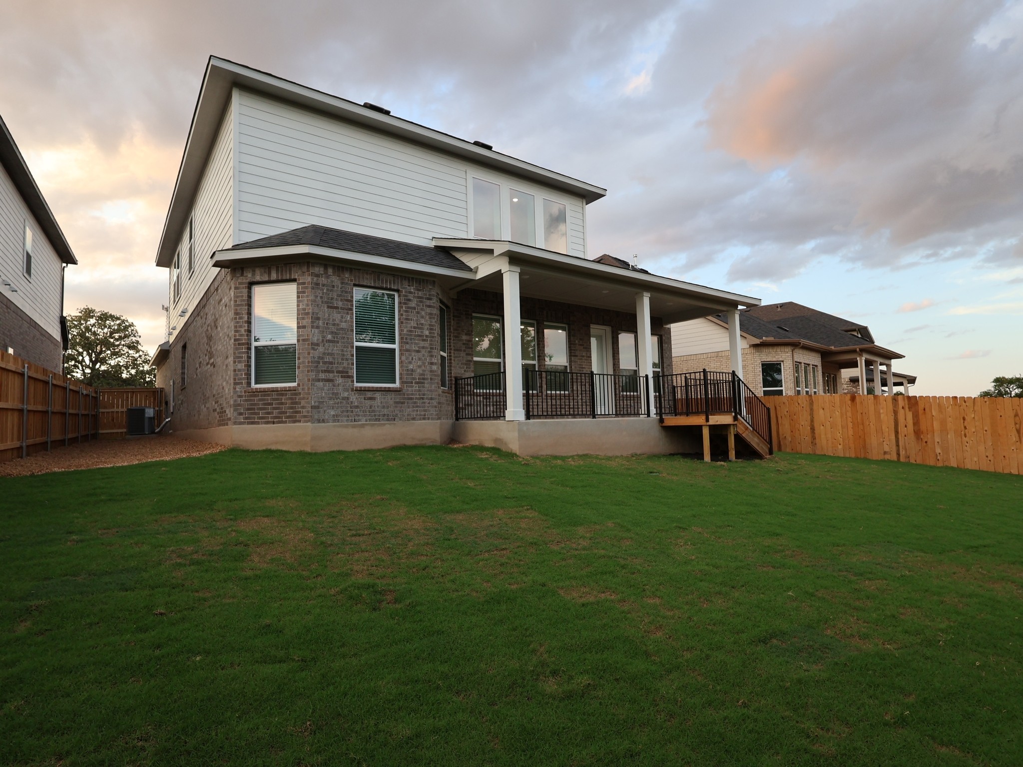 main property photo 24