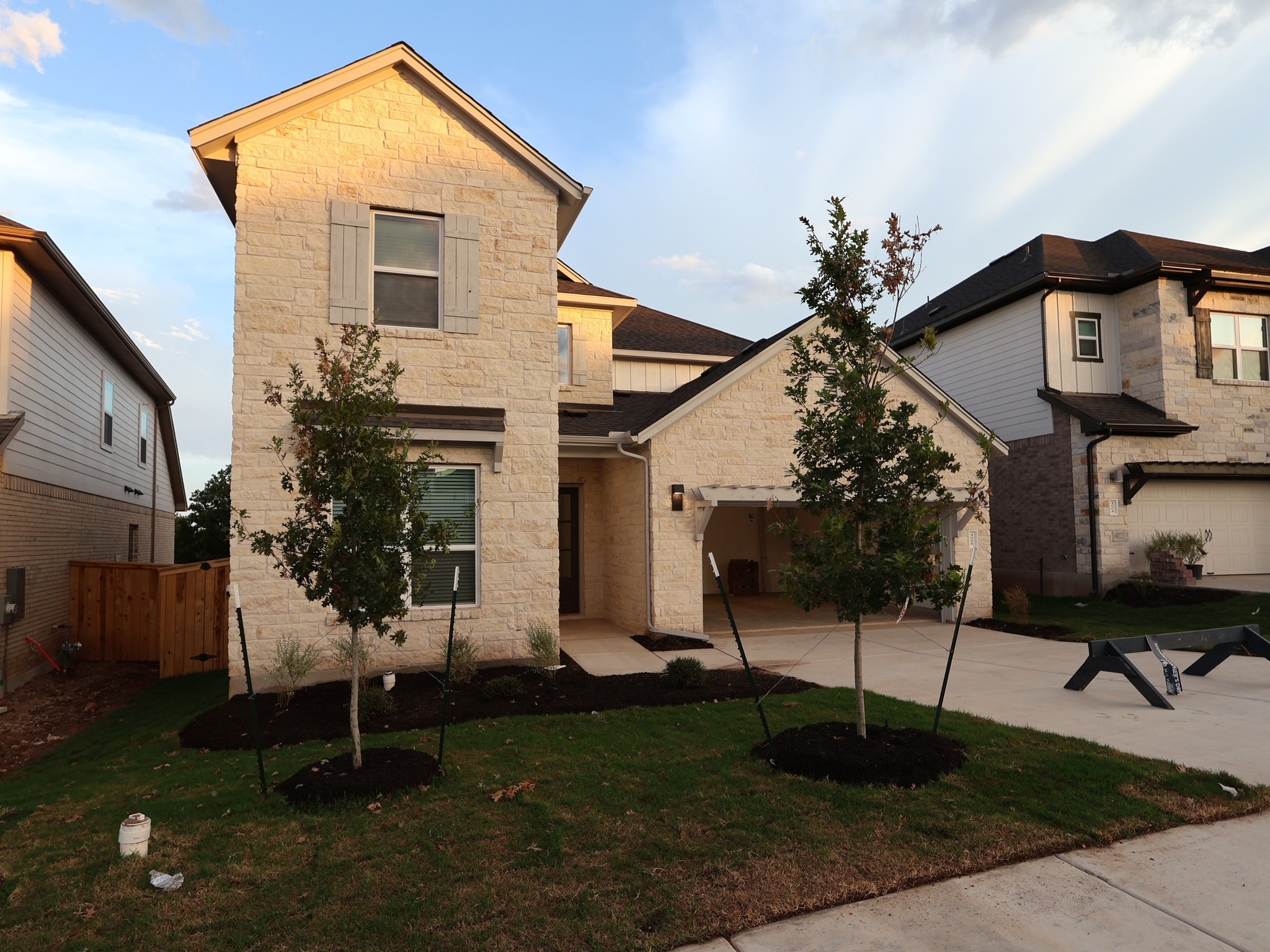 main property photo 25