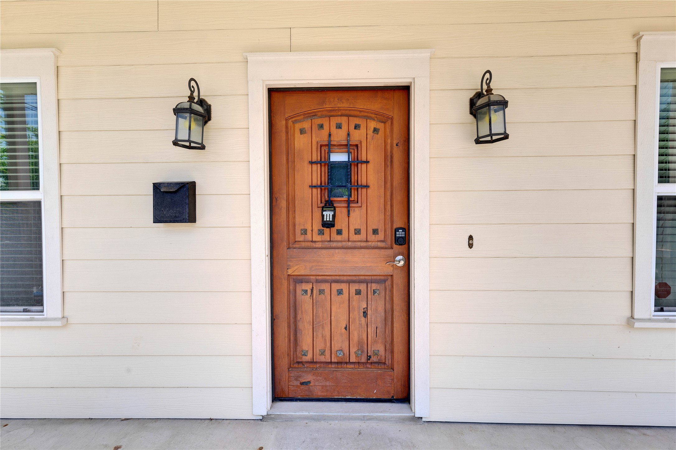 main property photo 34