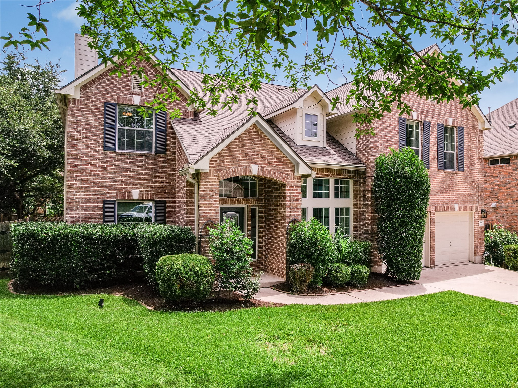main property photo 1