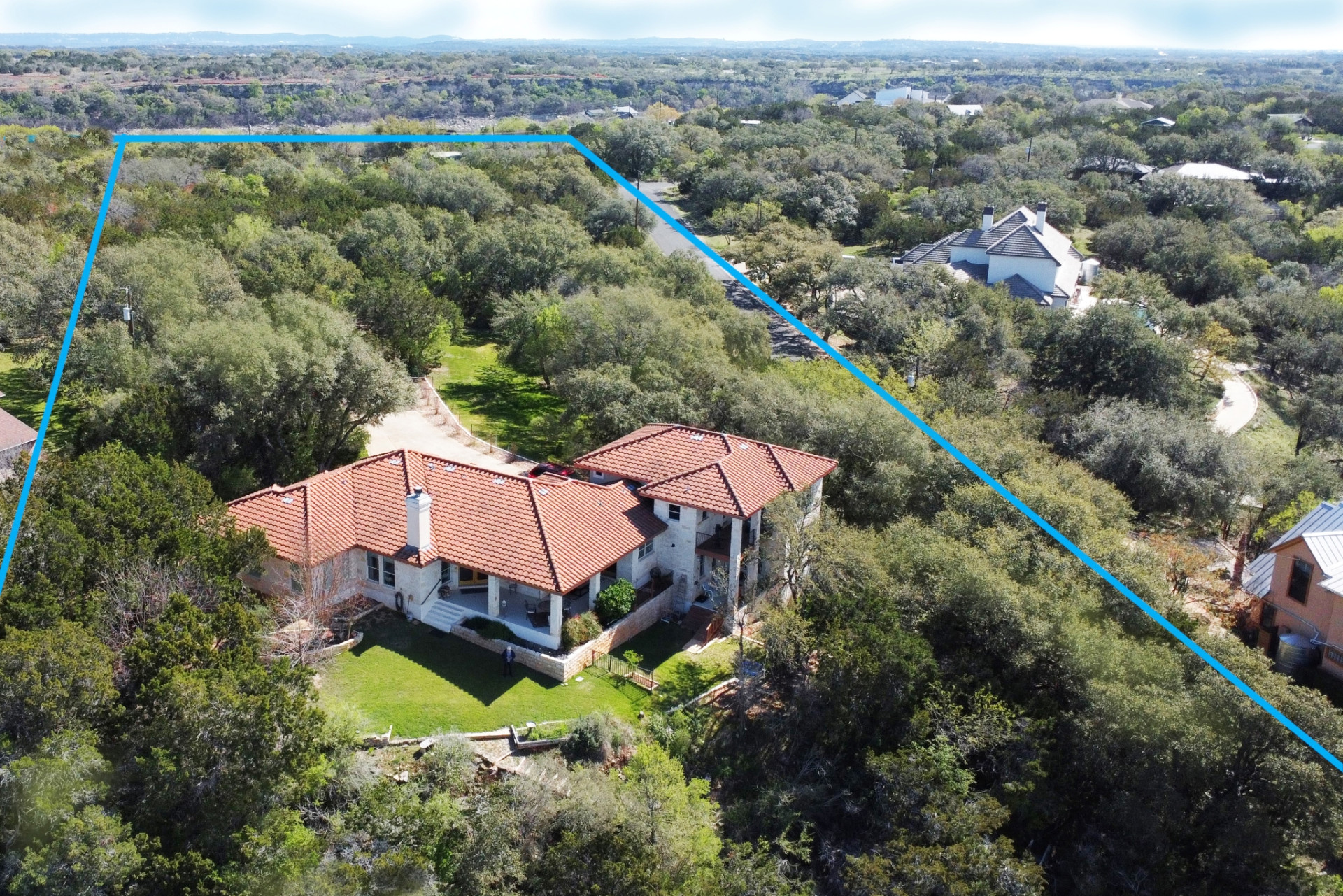main property photo 32