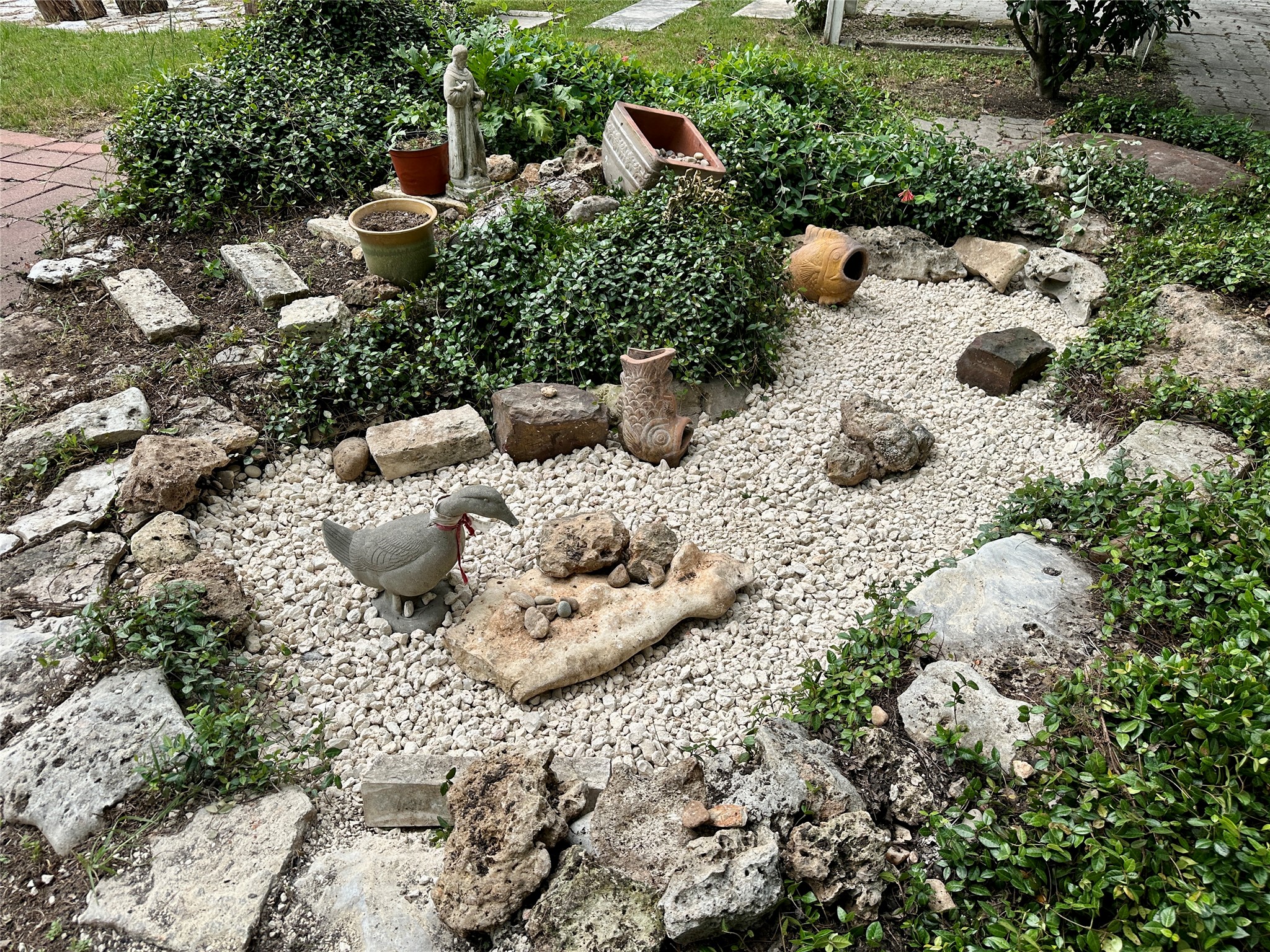 main property photo 37