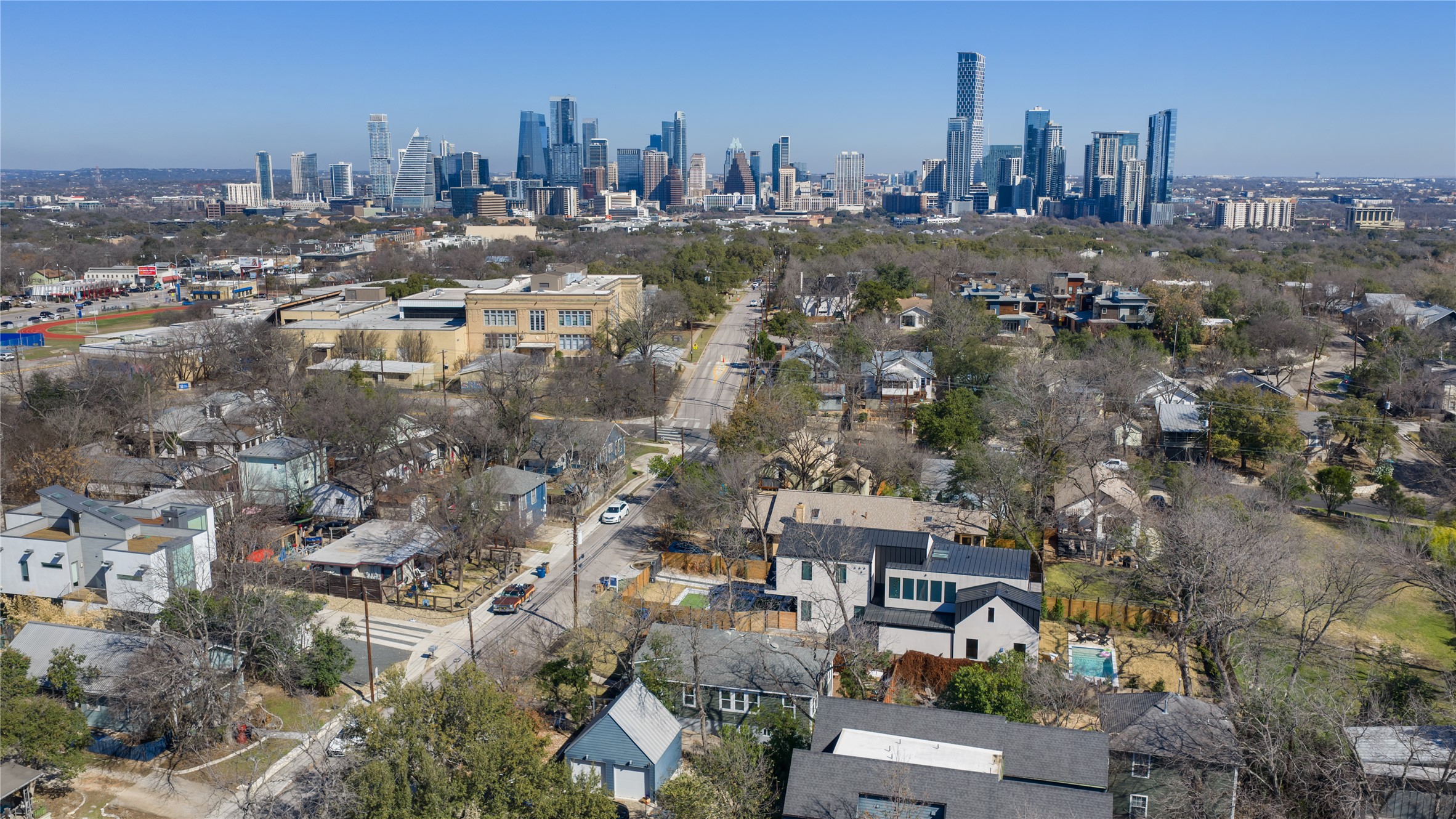 main property photo 36