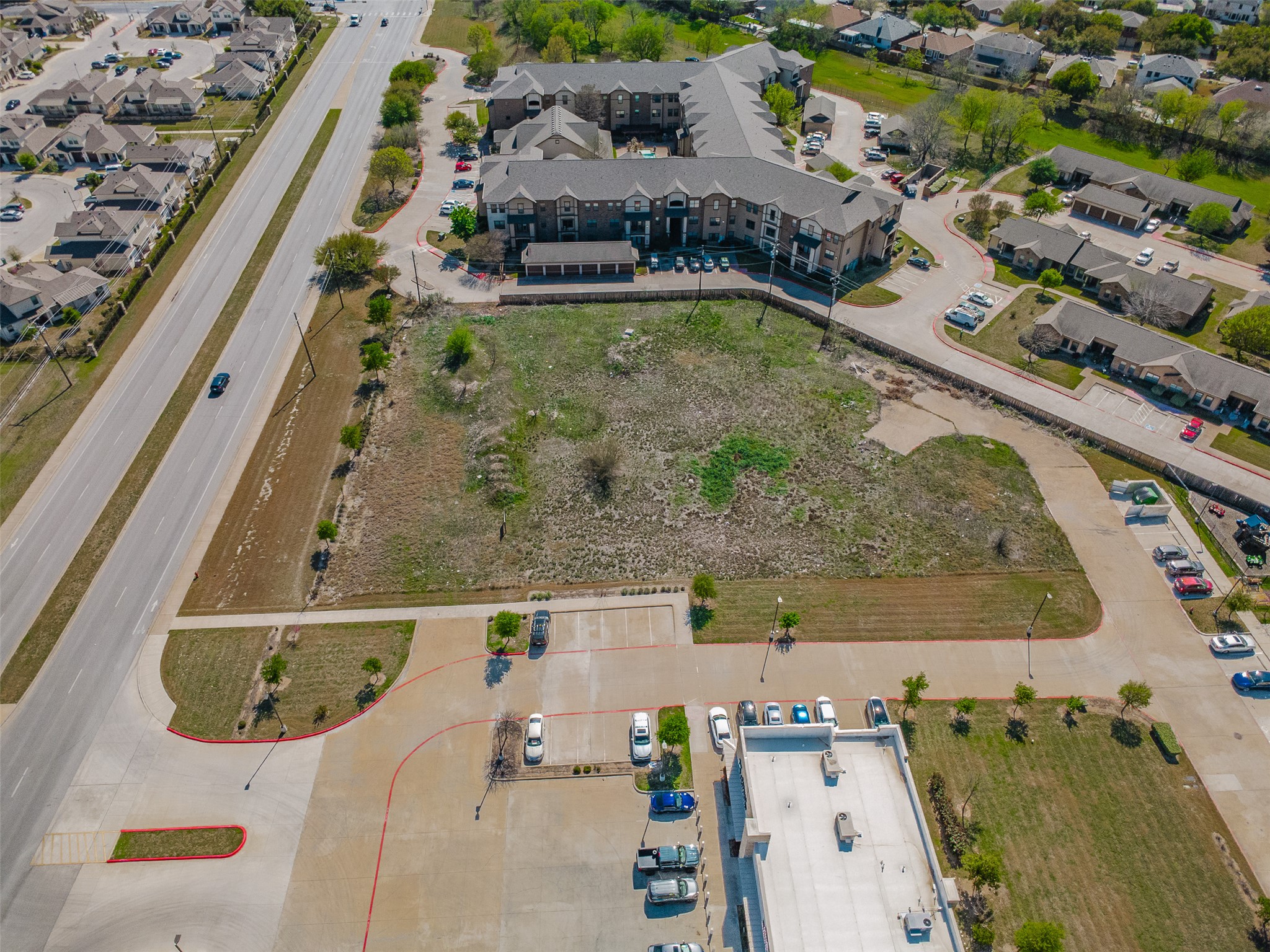 main property photo 12
