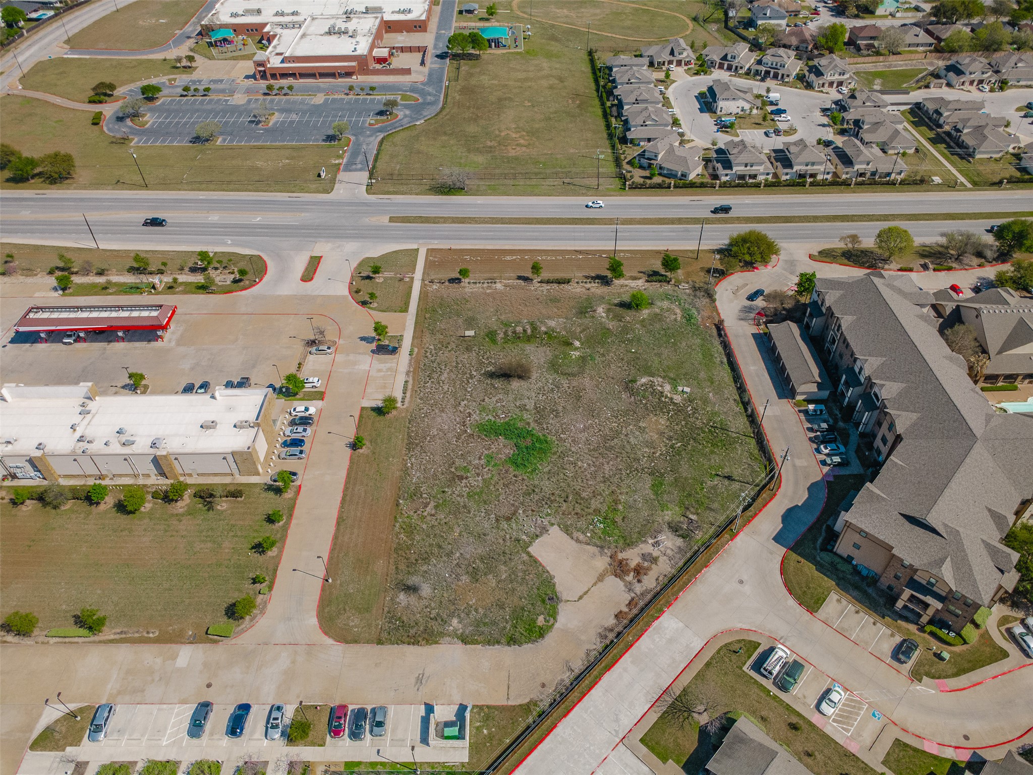 main property photo 16
