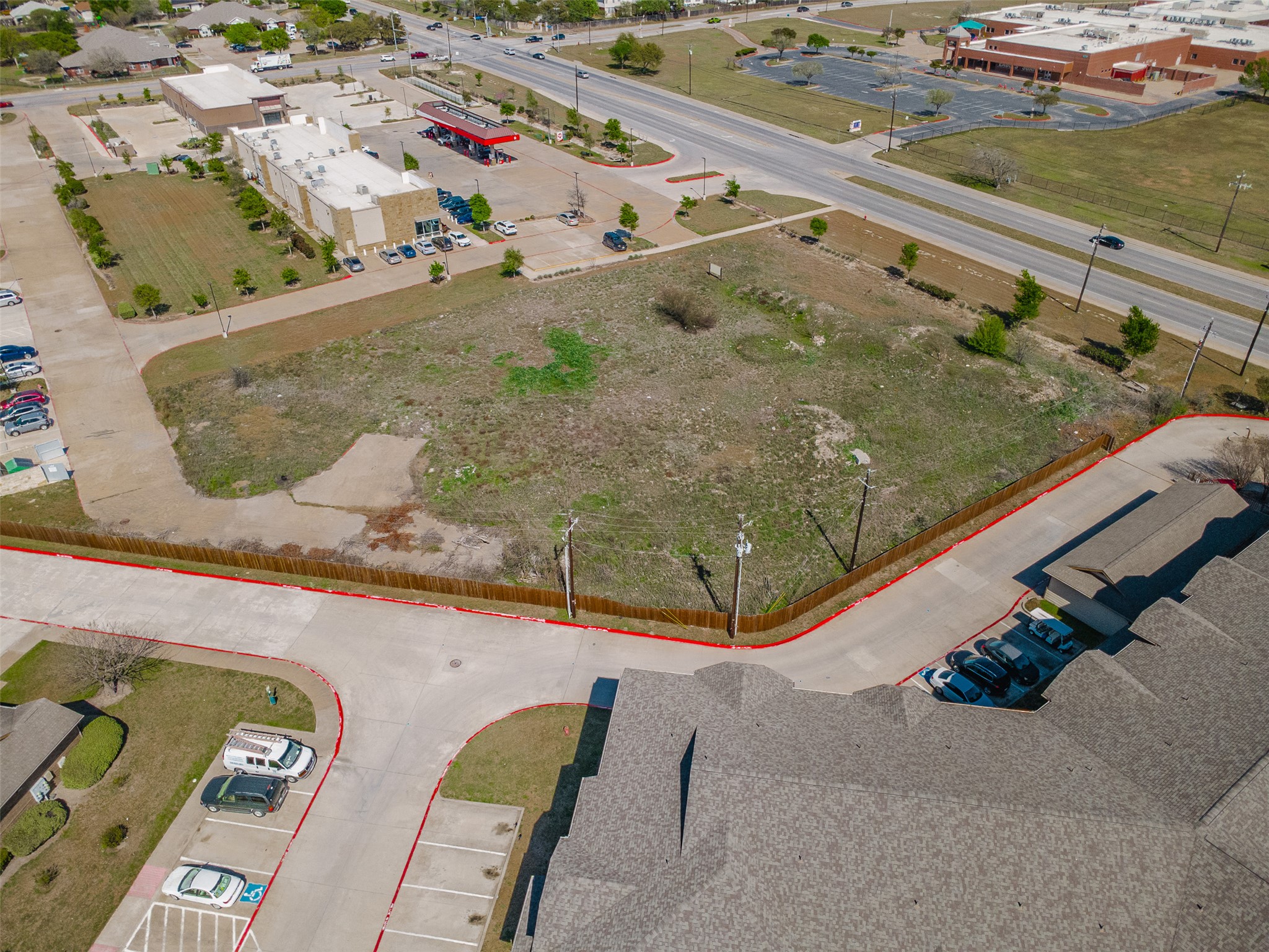 main property photo 7