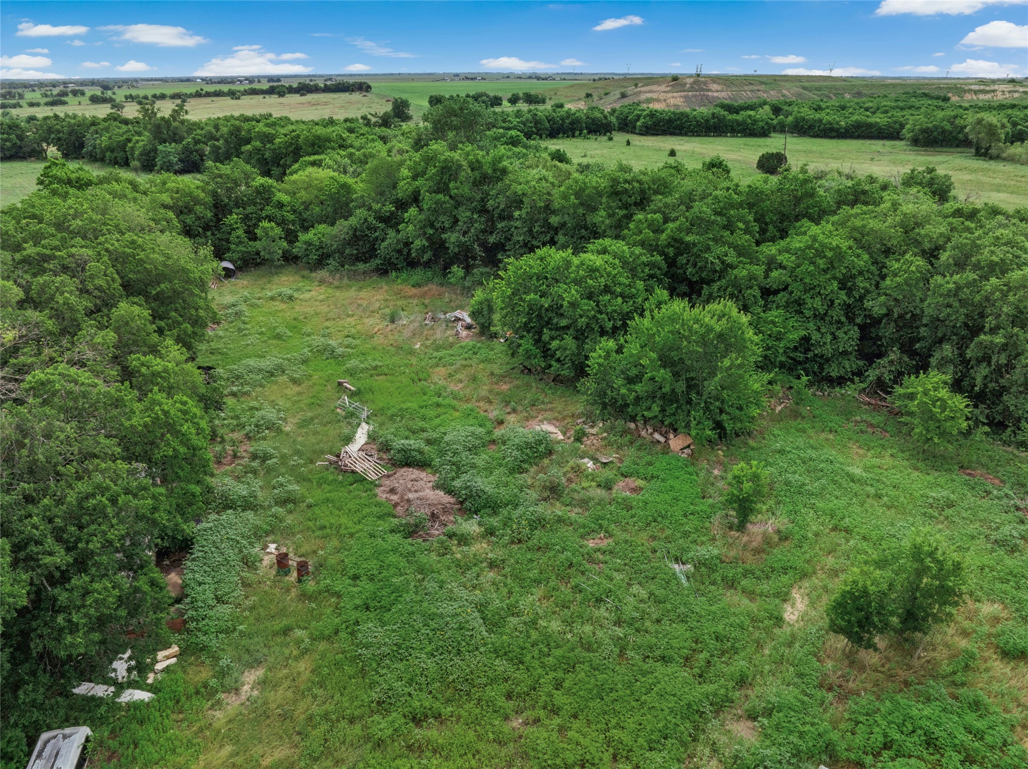 main property photo 14