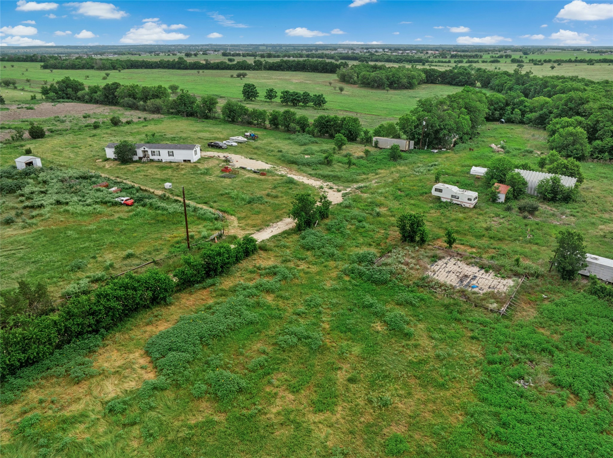 main property photo 8