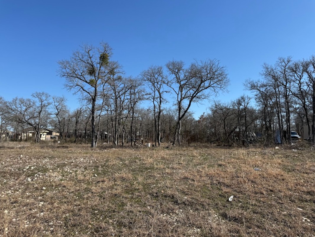 main property photo 13