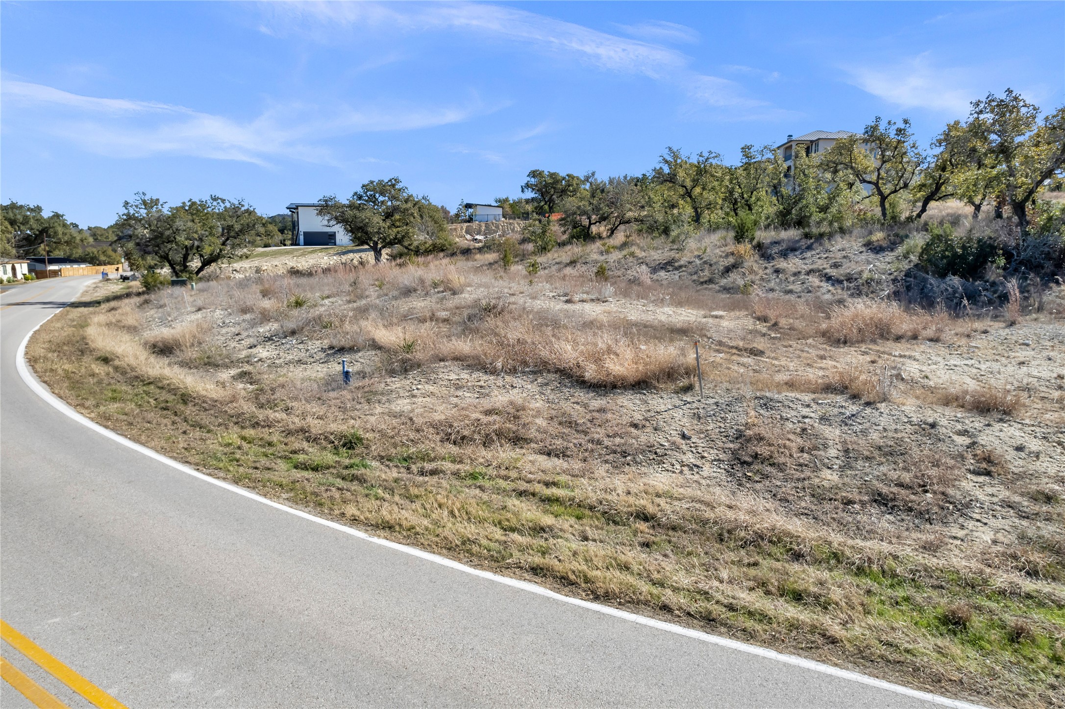 main property photo 12