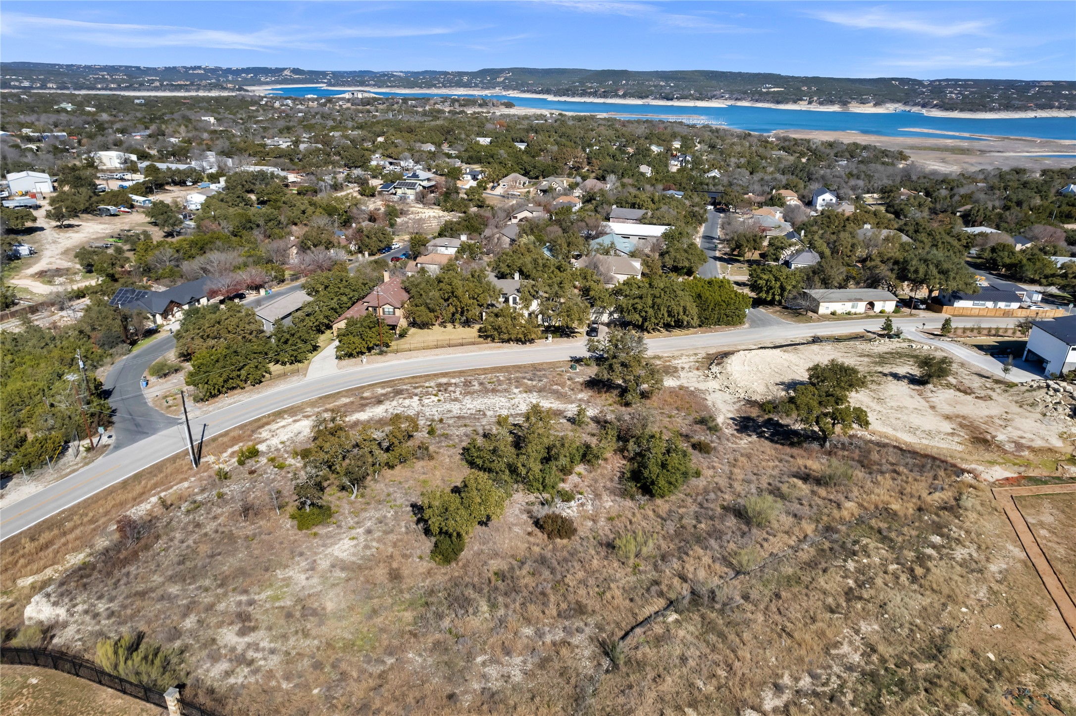 main property photo 9
