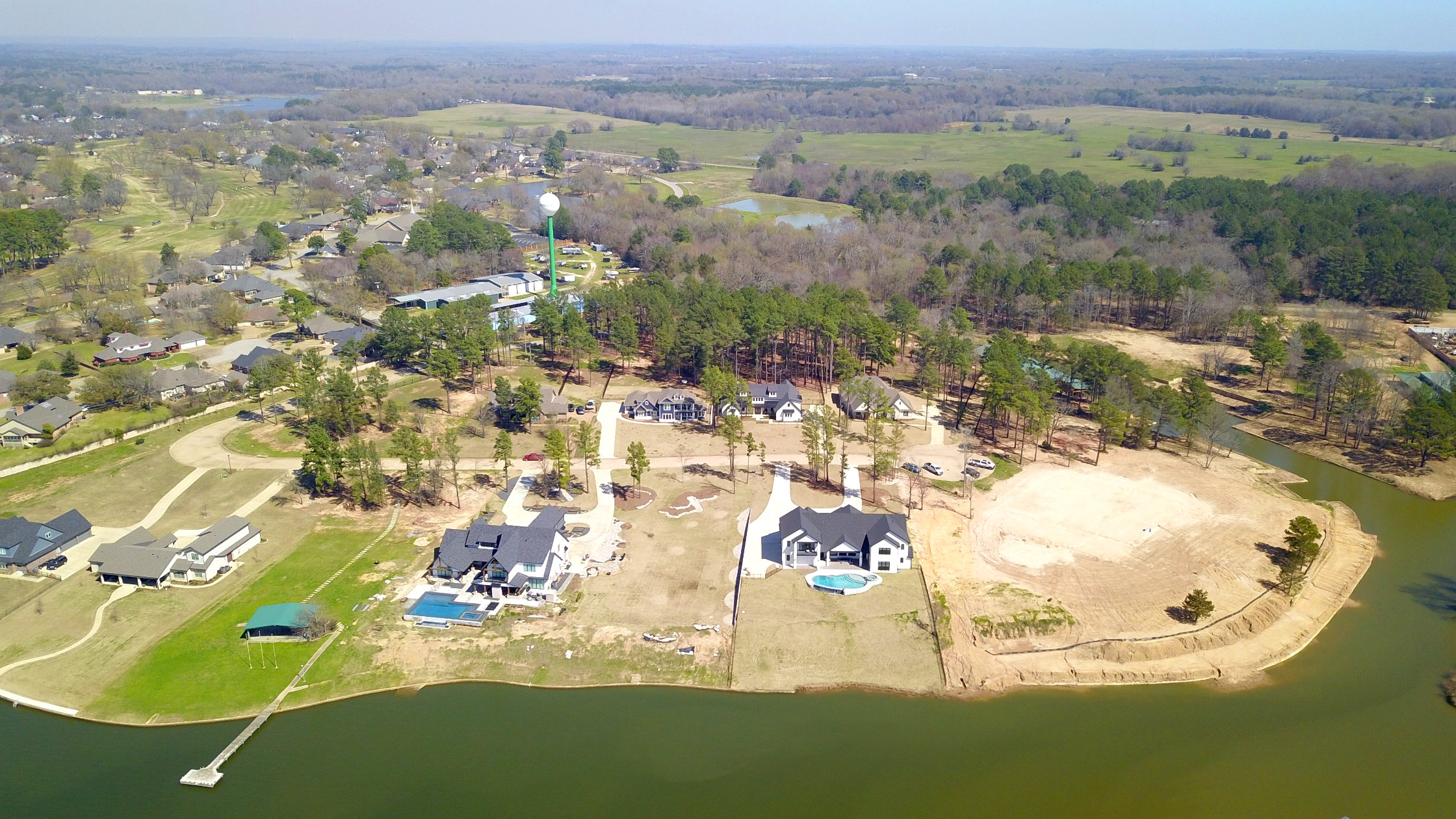 main property photo 10