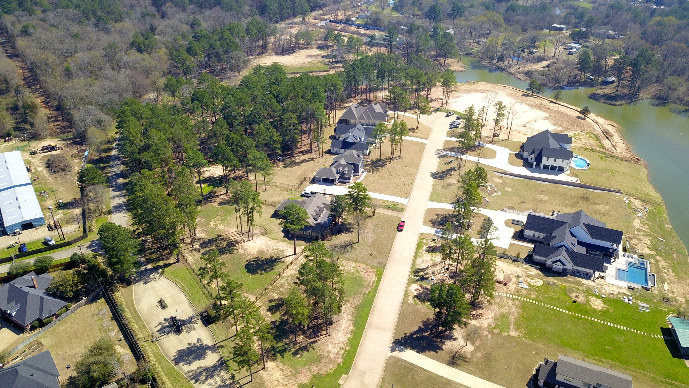 main property photo 11