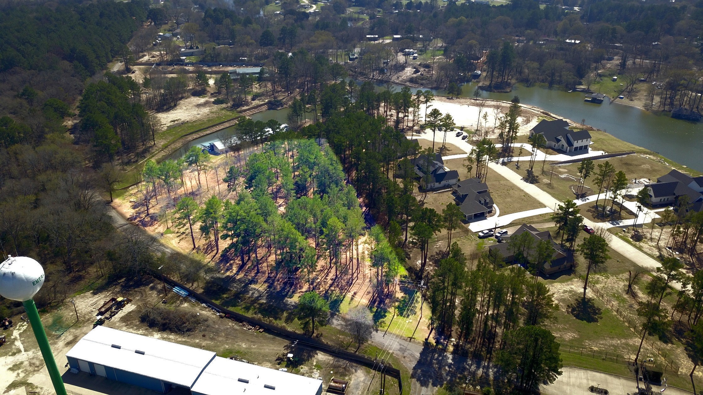 main property photo 13