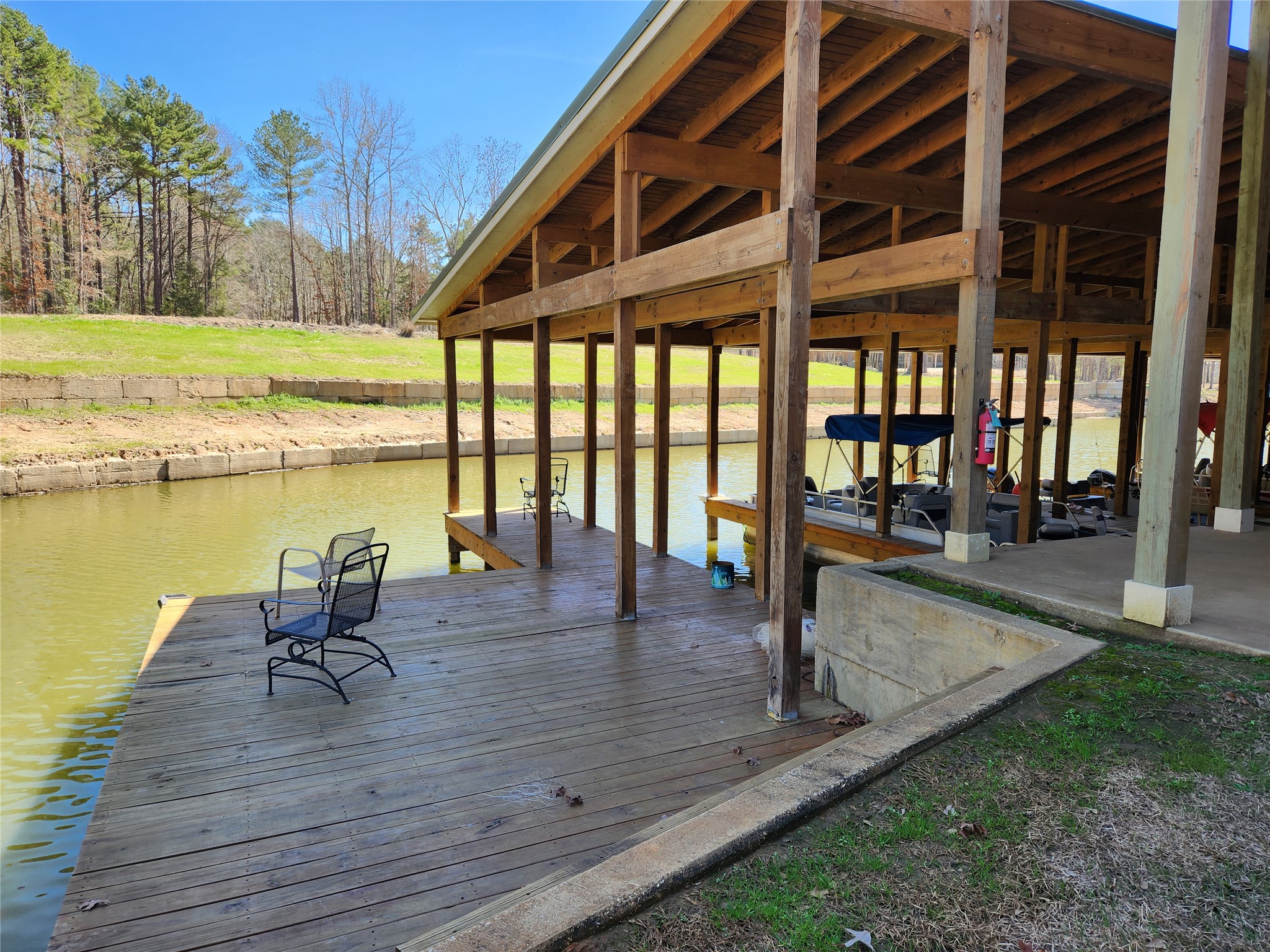 main property photo 21
