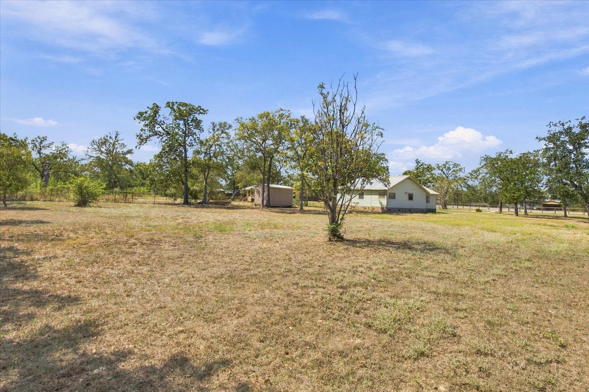 main property photo 26