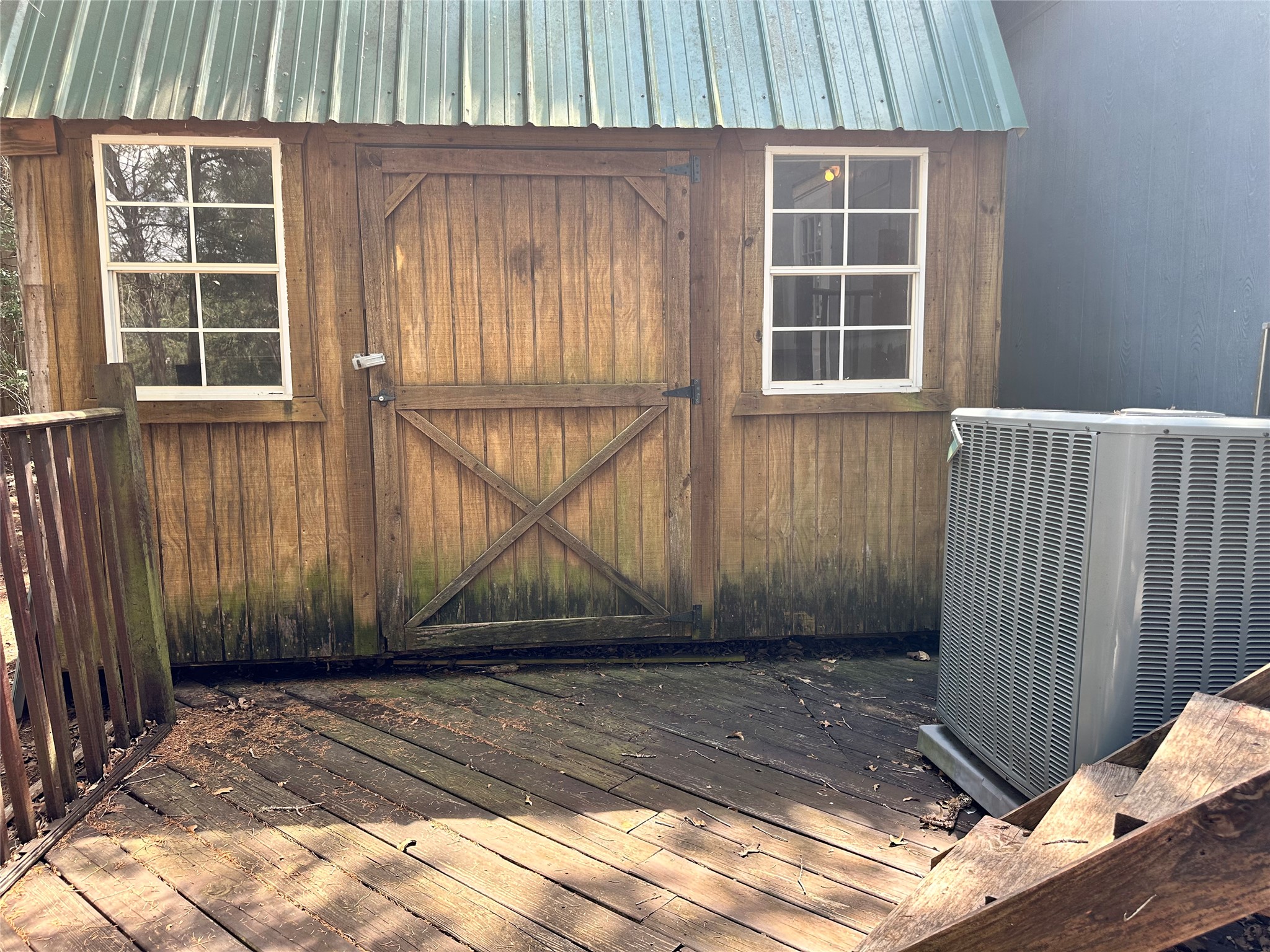 main property photo 31
