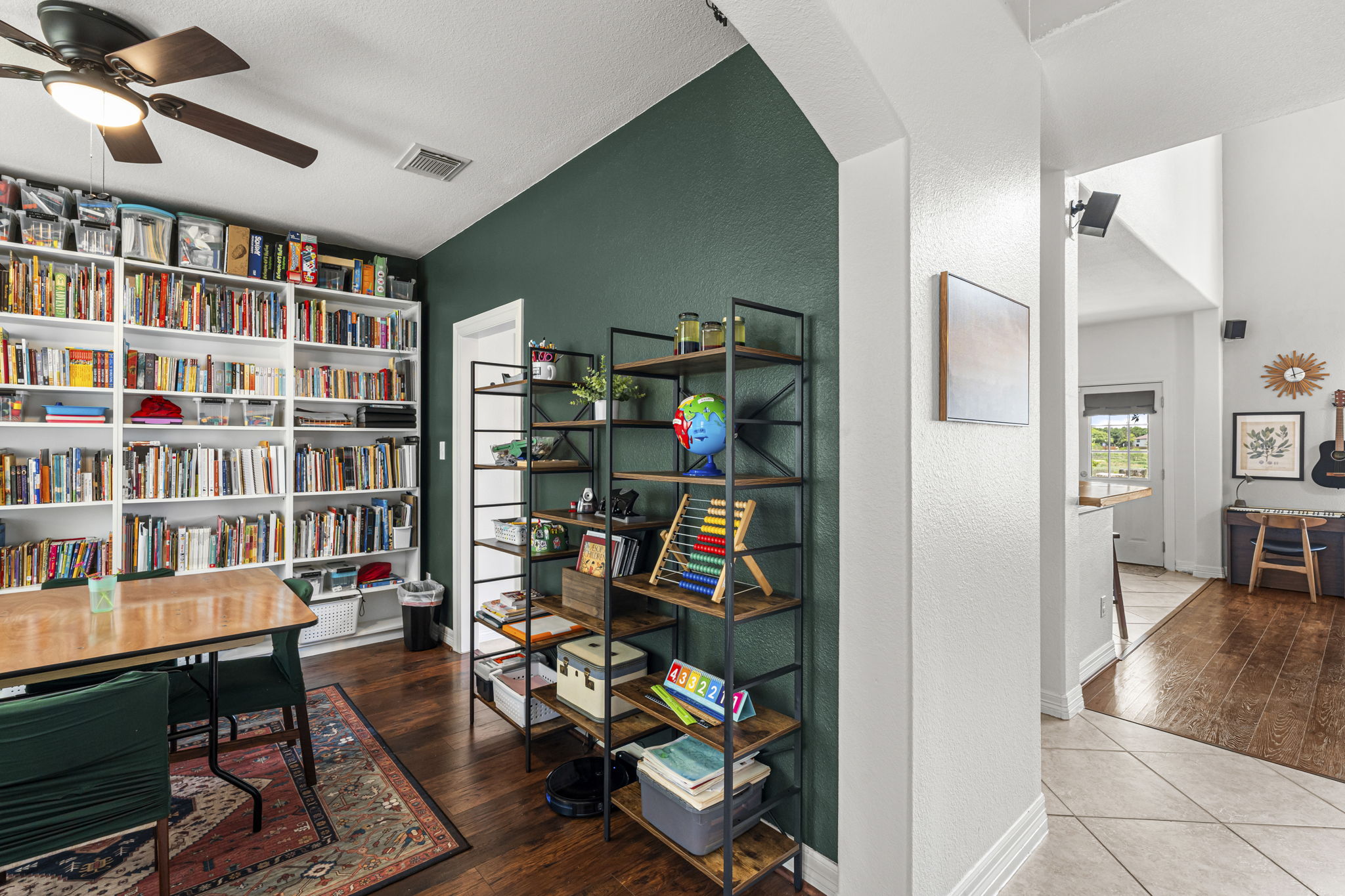 main property photo 3