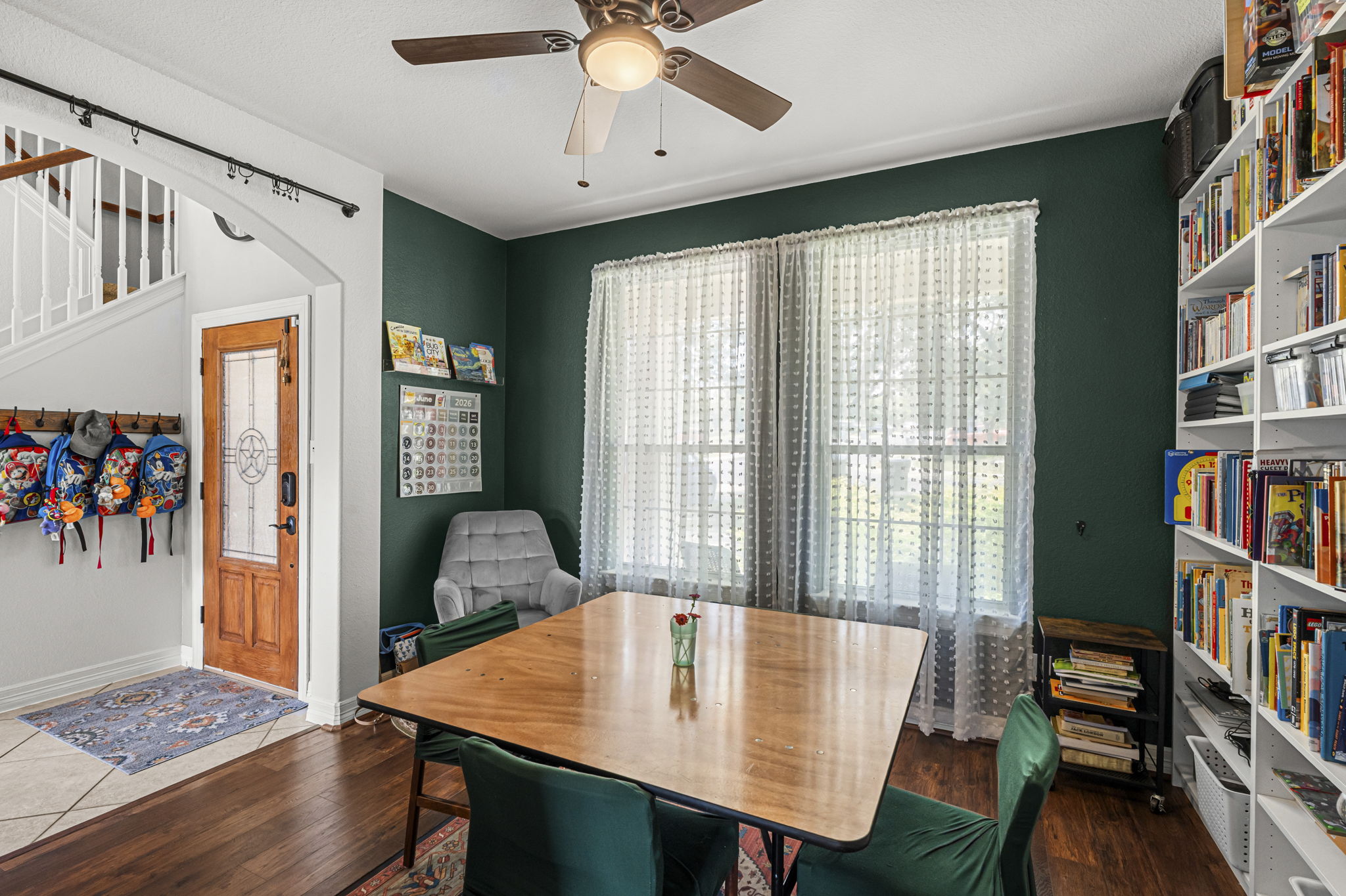 main property photo 4