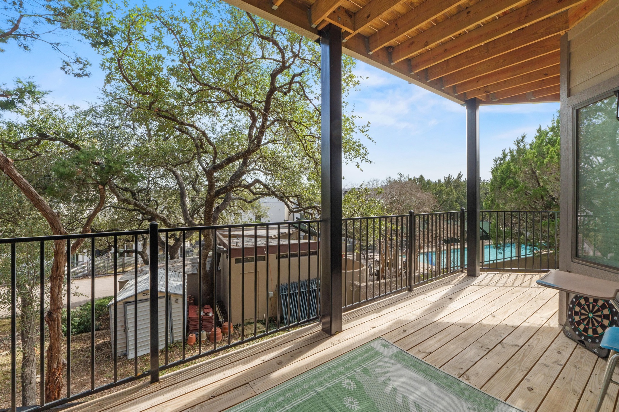 main property photo 19