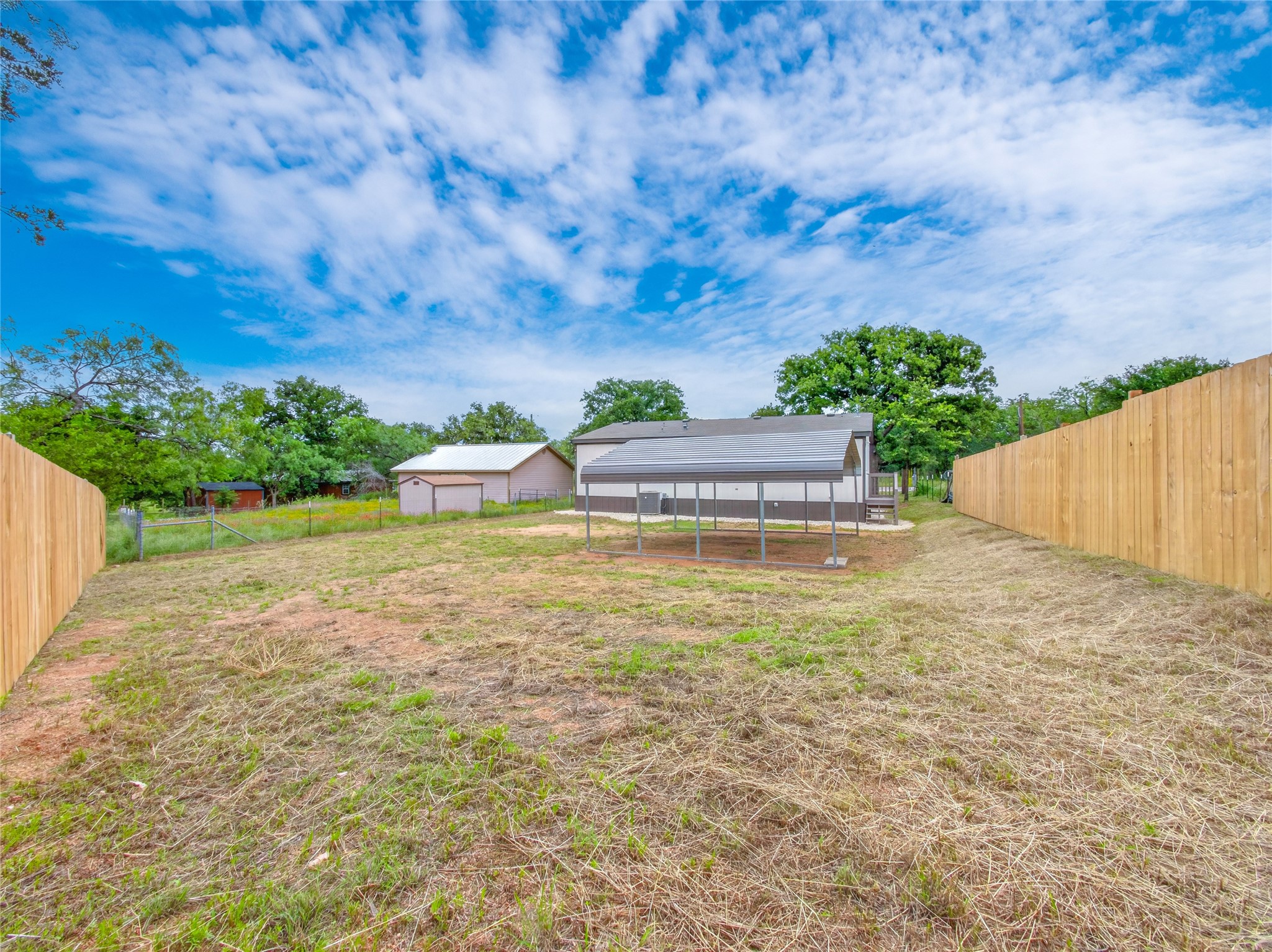 main property photo 27