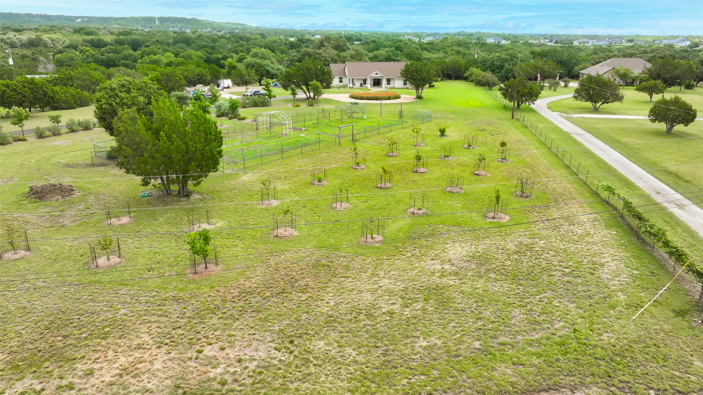 main property photo 34