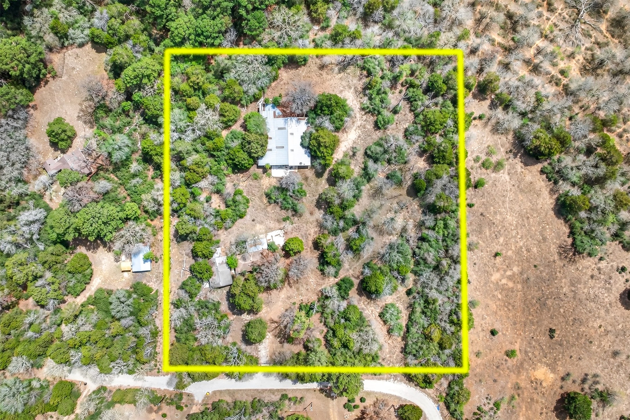 main property photo 4