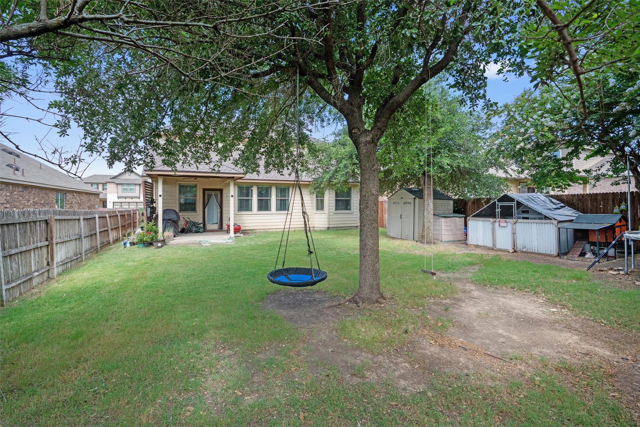 main property photo 21