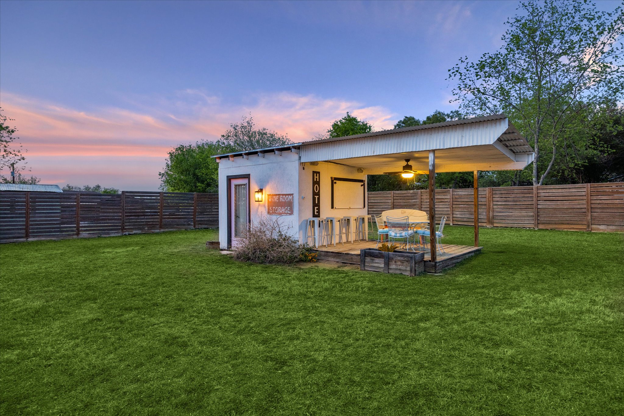 main property photo 27