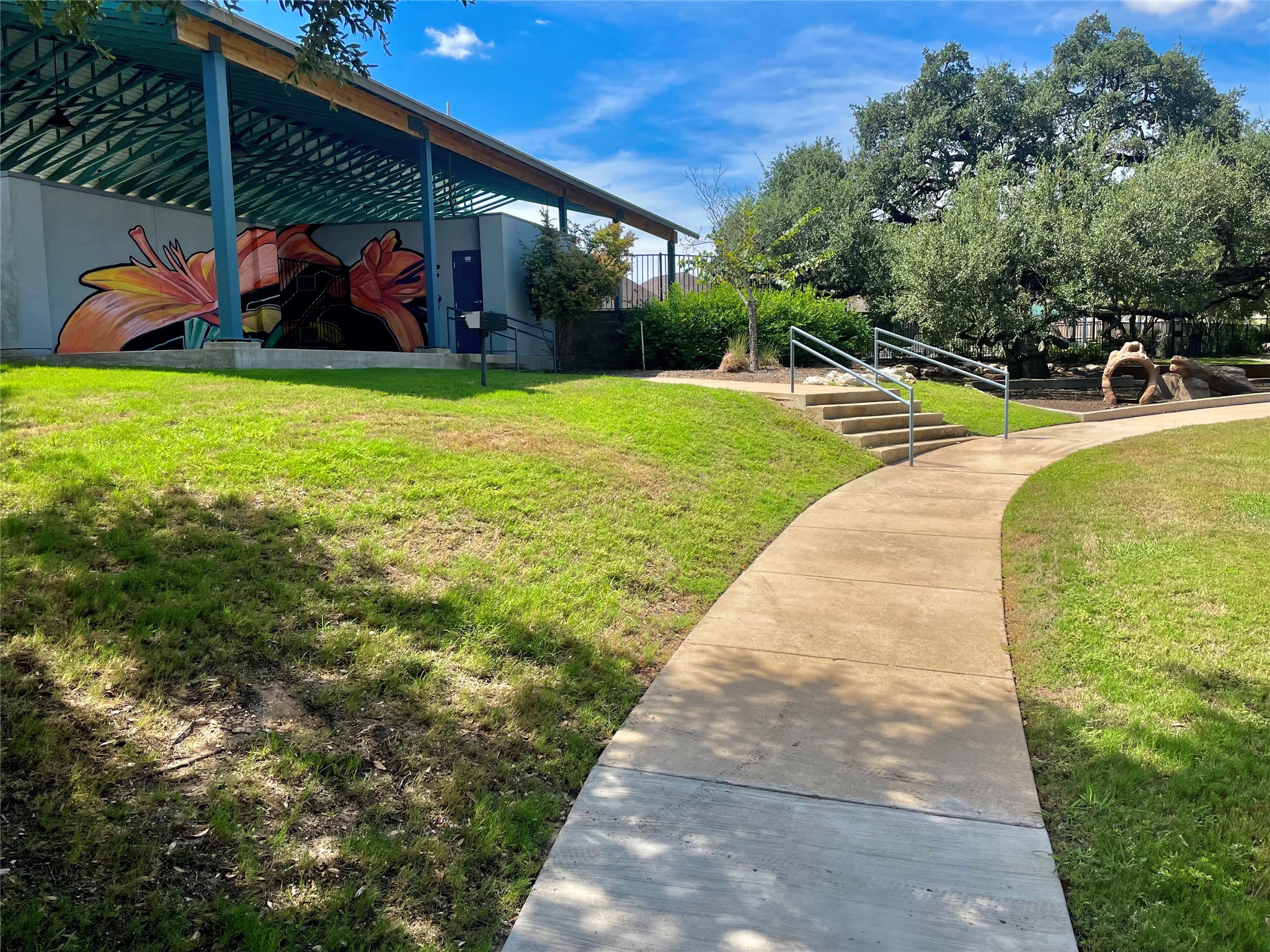 main property photo 36