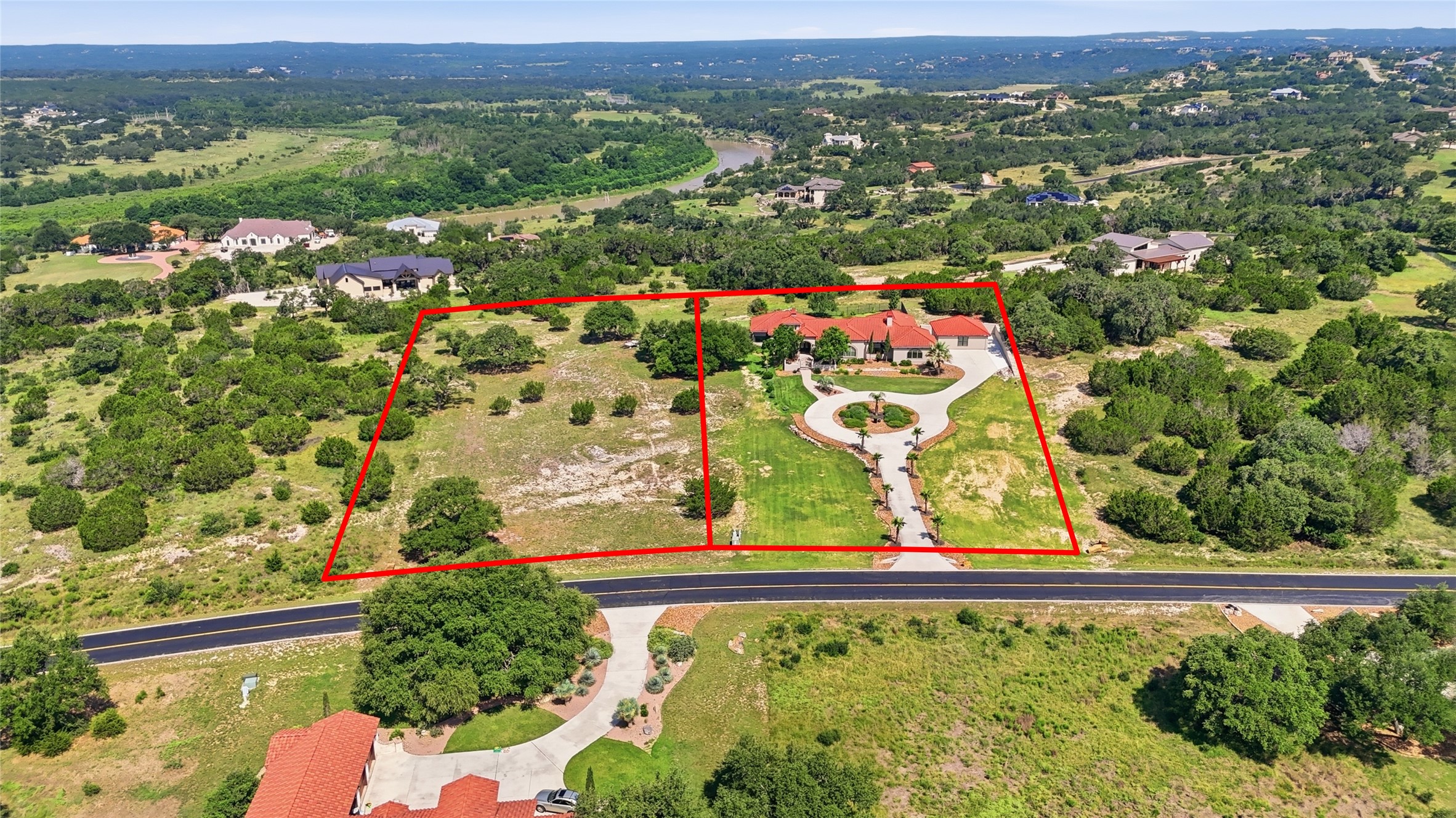 main property photo 4